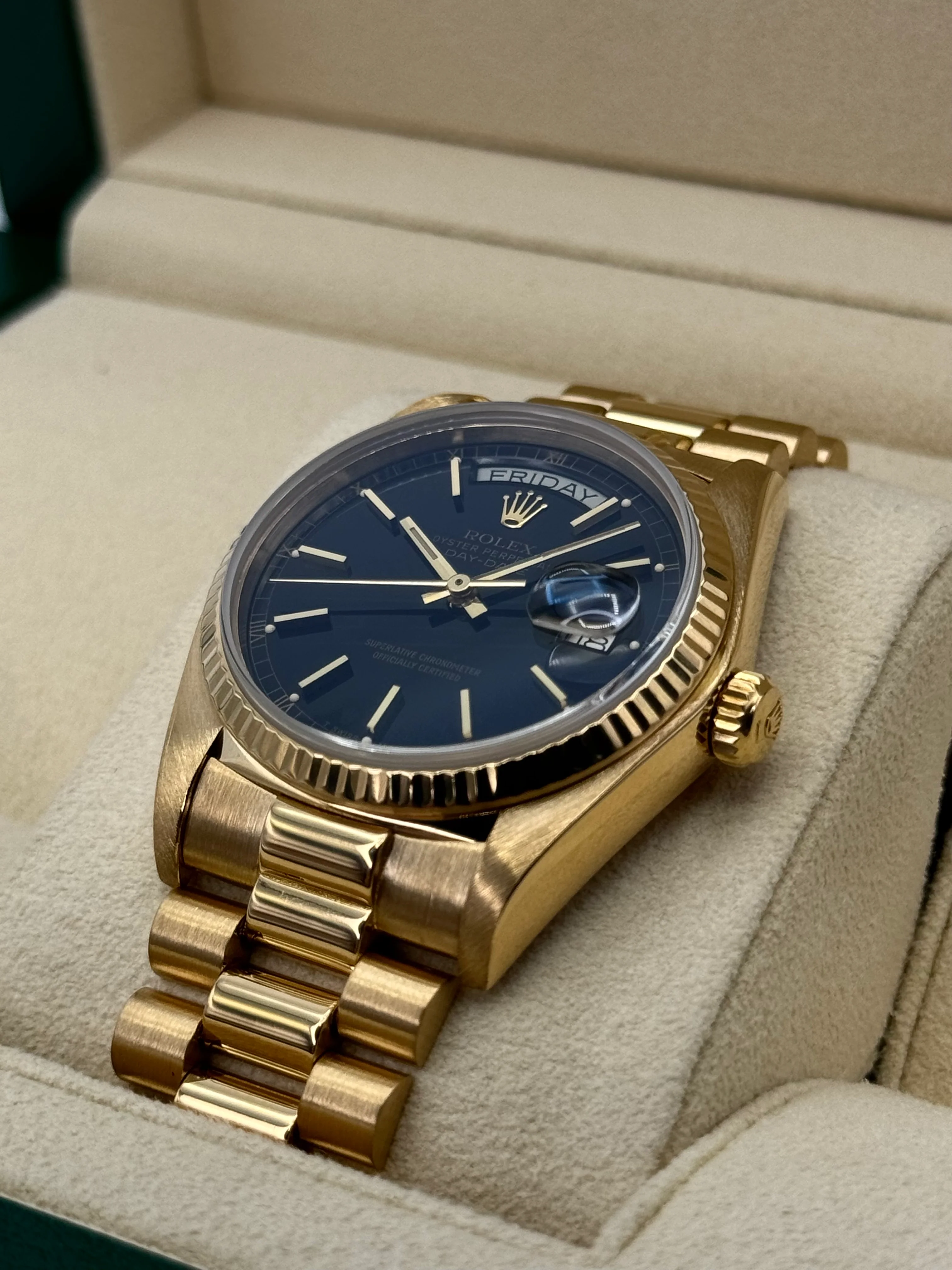 1981 Rolex Day-Date 36mm 18038 Presidential Black Dial - Image 2