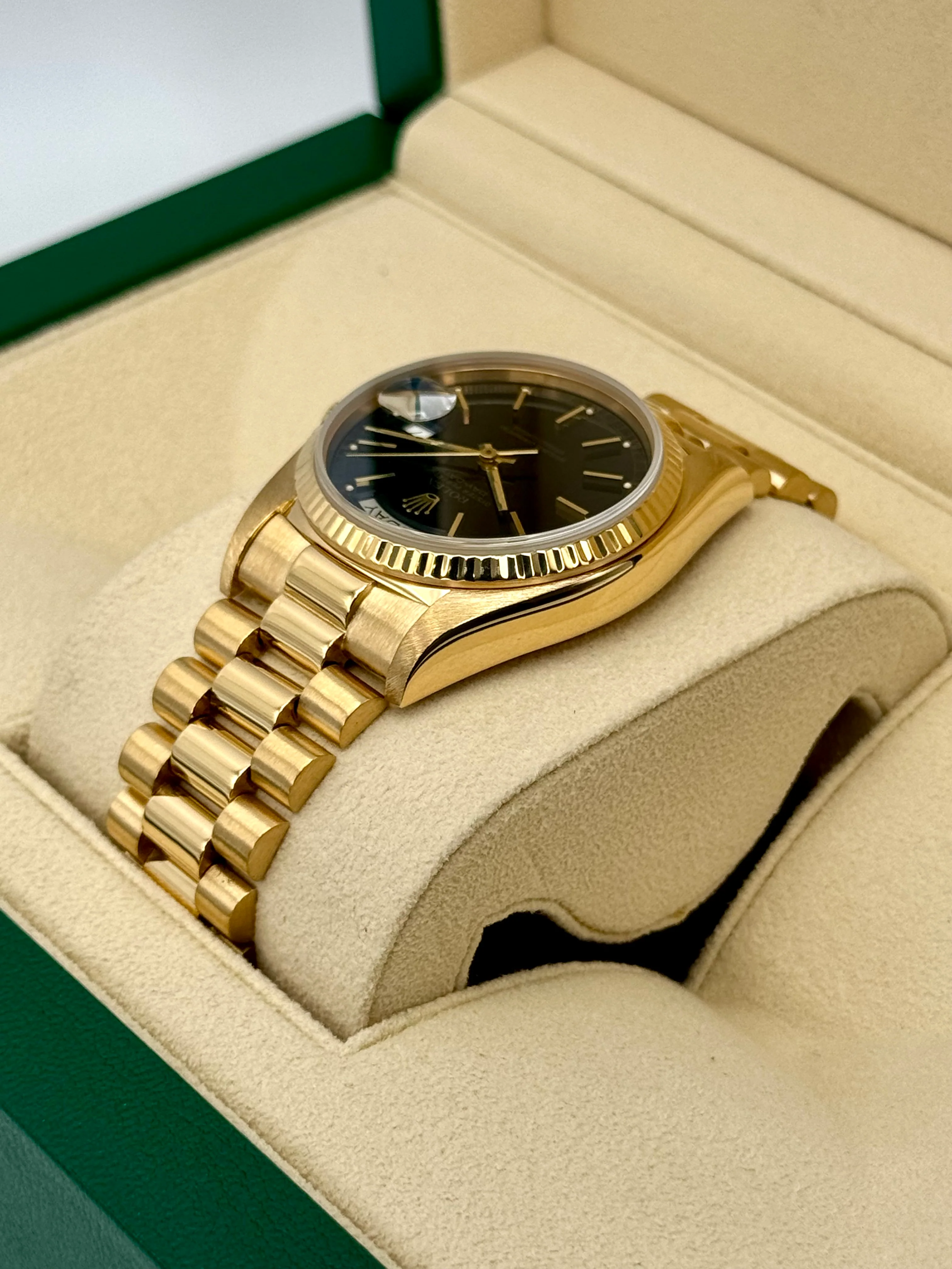 1981 Rolex Day-Date 36mm 18038 Presidential Black Dial - Image 8