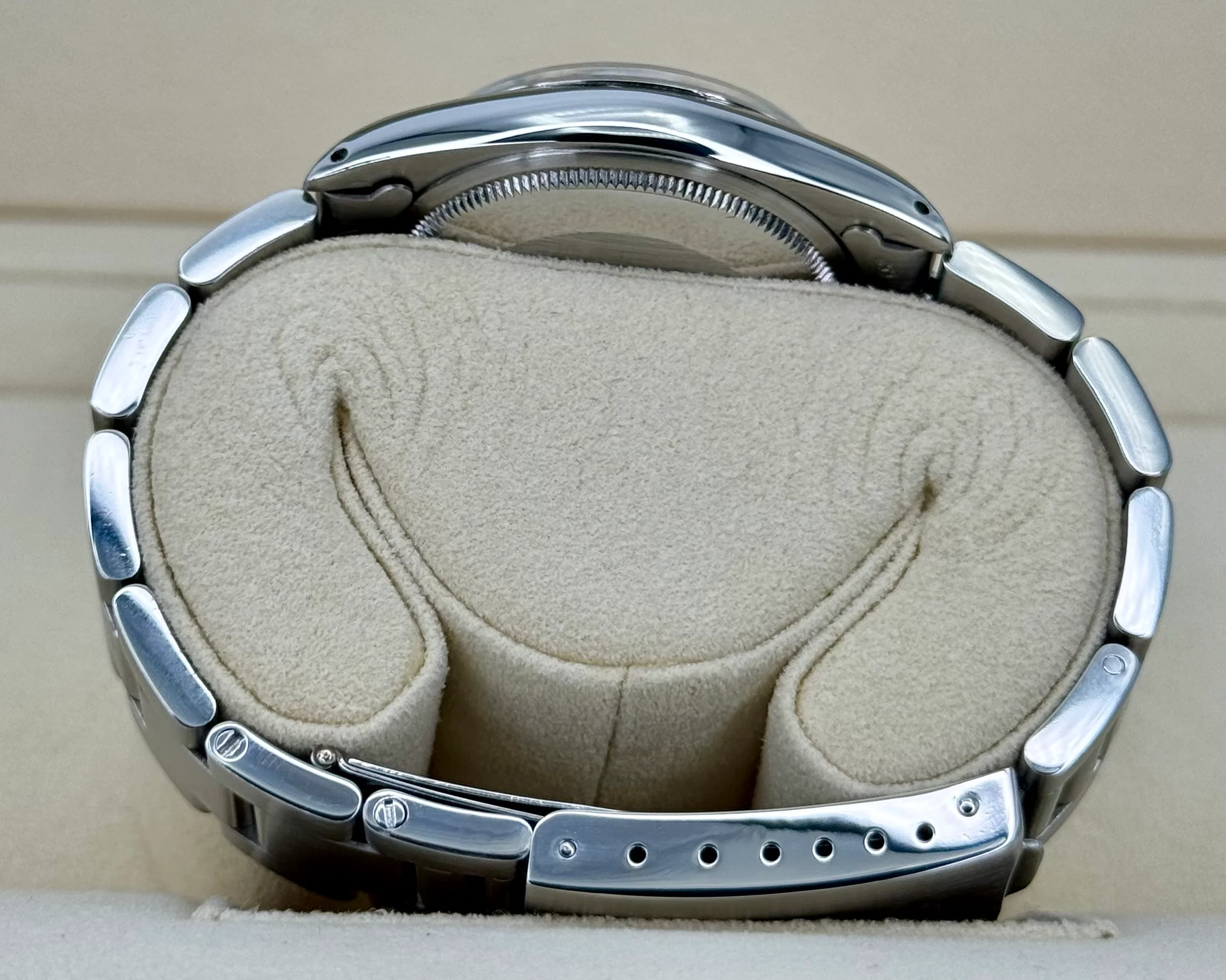 1983 Rolex Oyster Perpetual Date 34mm 1500 Stainless Steel Silver Dial - Image 10