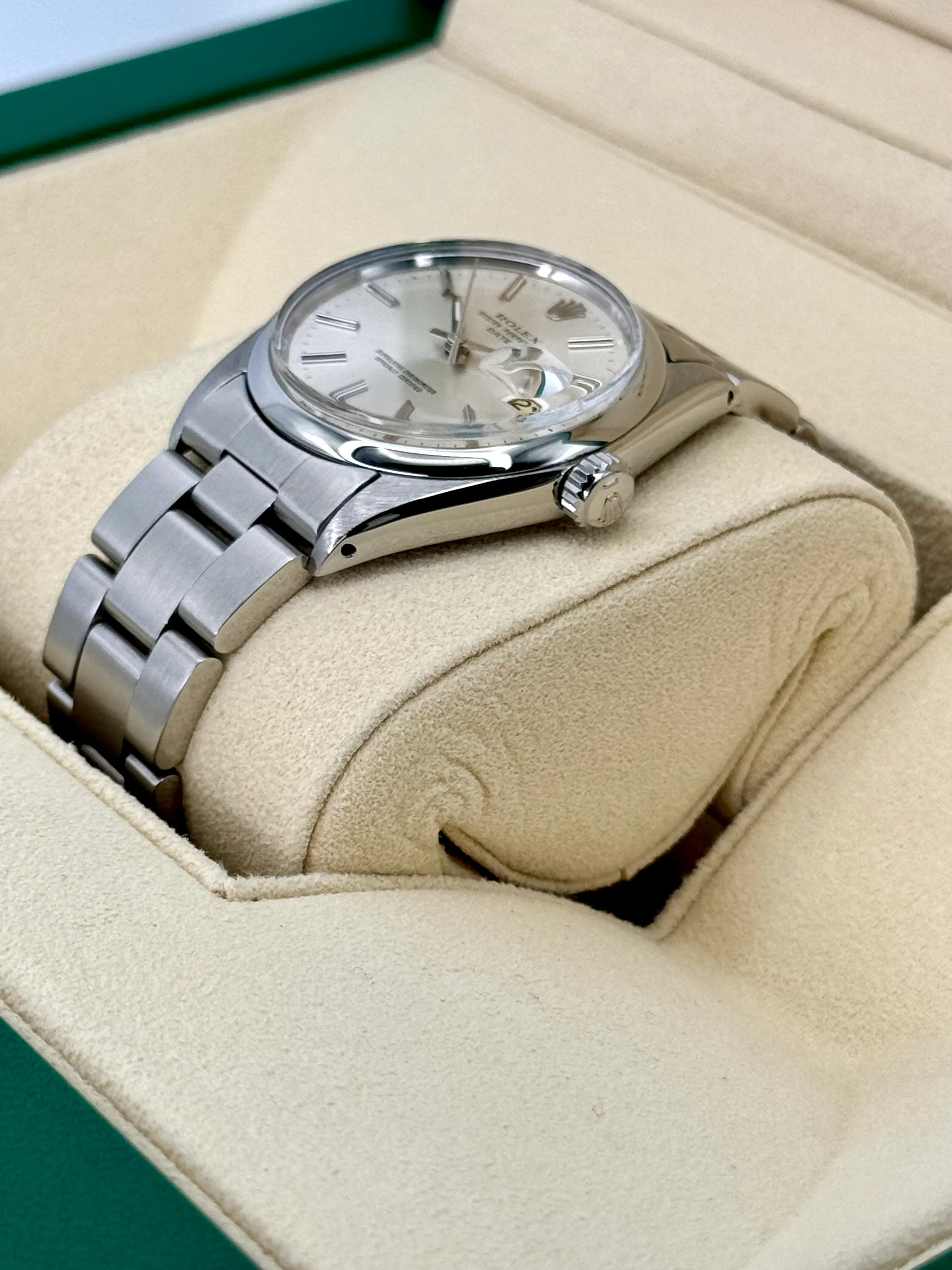 1983 Rolex Oyster Perpetual Date 34mm 1500 Stainless Steel Silver Dial - Image 5