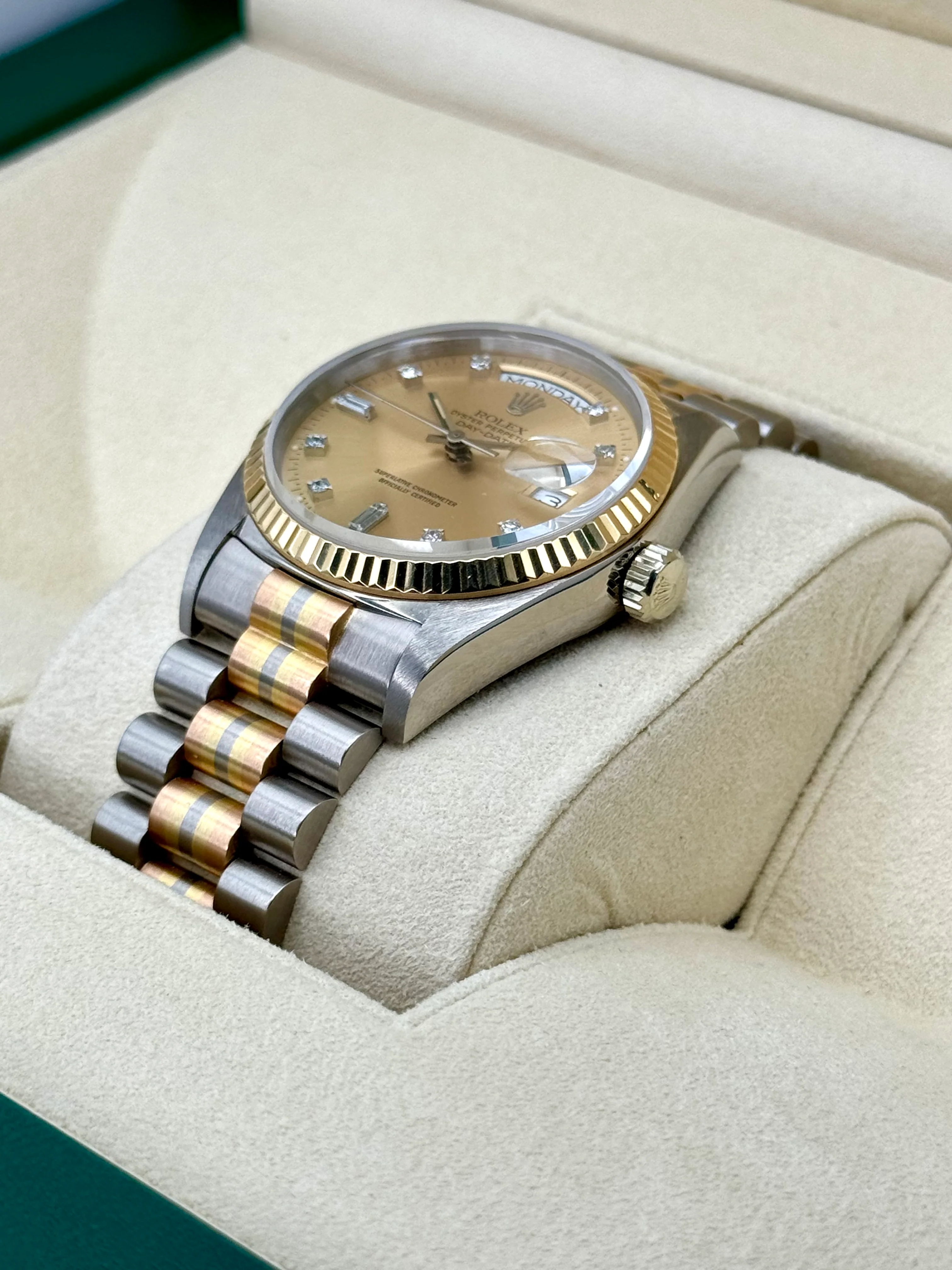 1985 Day-Date Rolex Tridor 36mm 18039B Jubilee Champagne Diamond Dial - Image 5