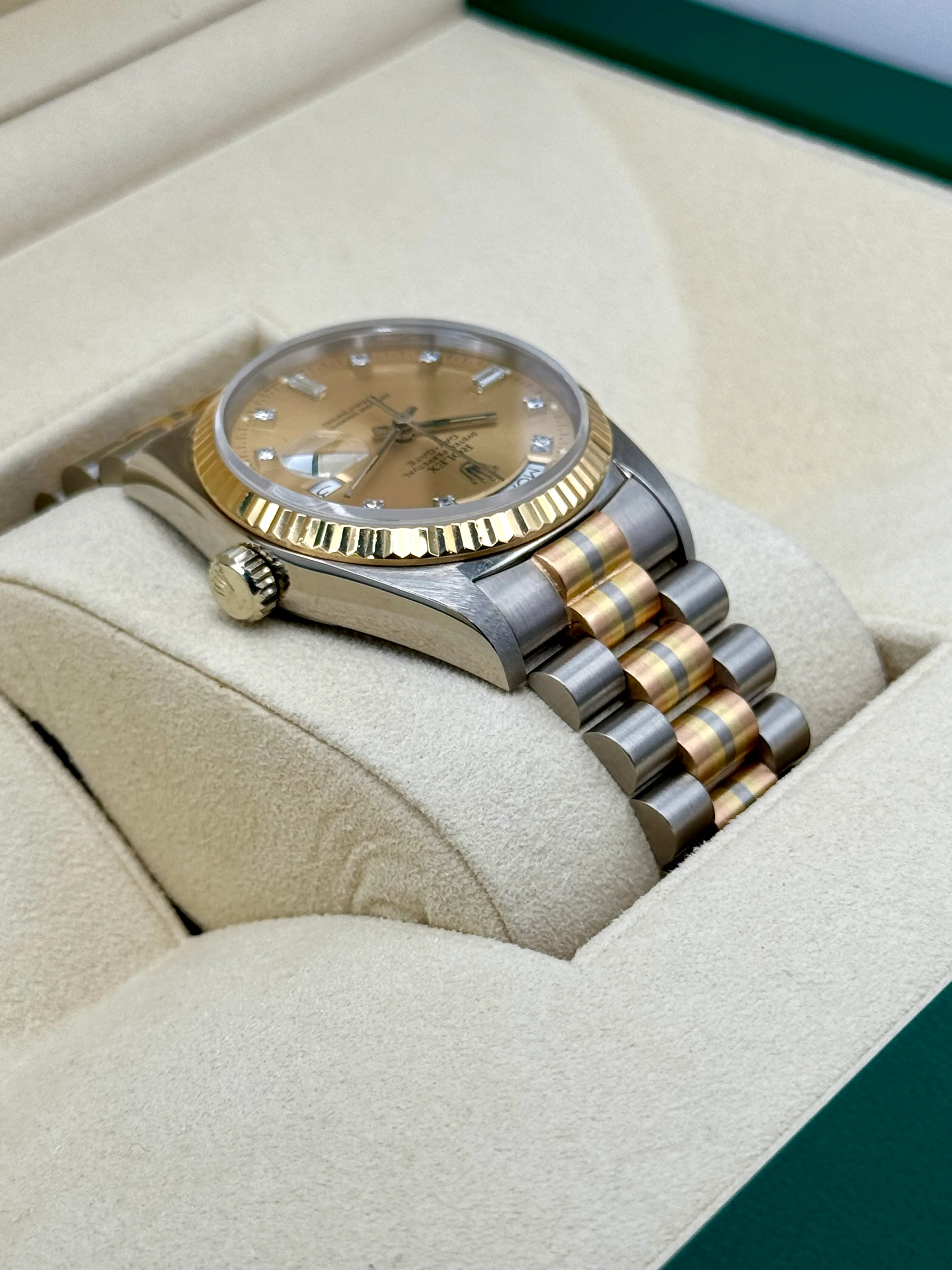1985 Day-Date Rolex Tridor 36mm 18039B Jubilee Champagne Diamond Dial - Image 8