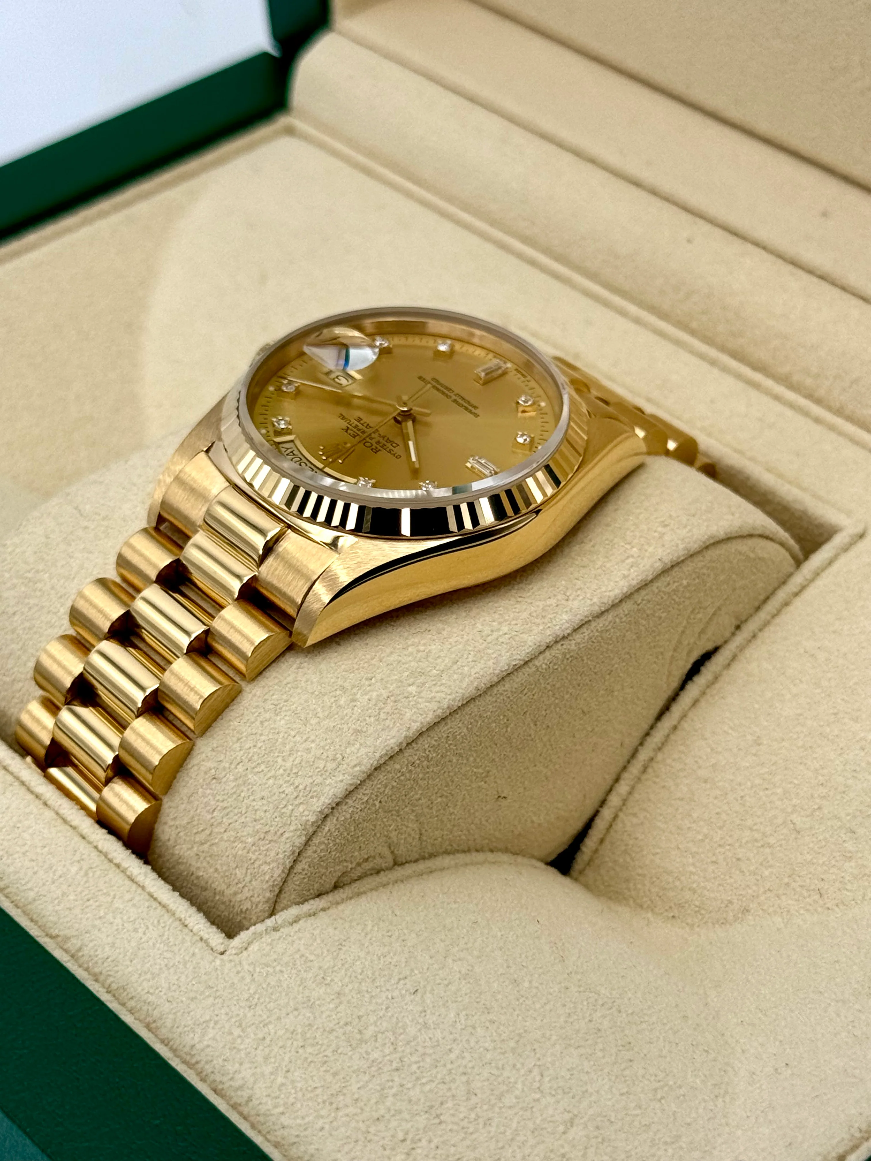 1987 Rolex Day-Date 36mm 18038 Presidential Champagne Diamond Dial - Image 7