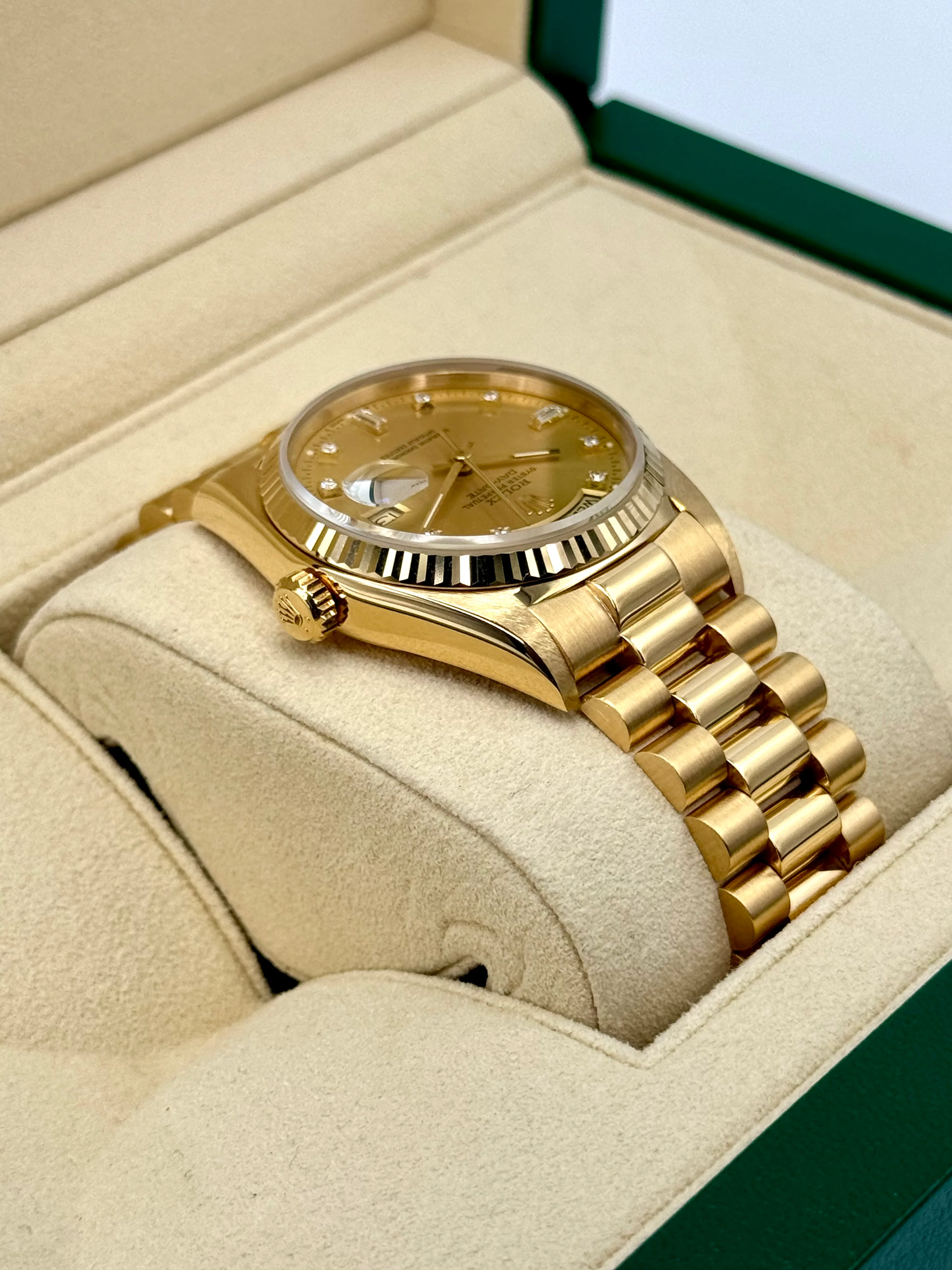 1987 Rolex Day-Date 36mm 18038 Presidential Champagne Diamond Dial - Image 8