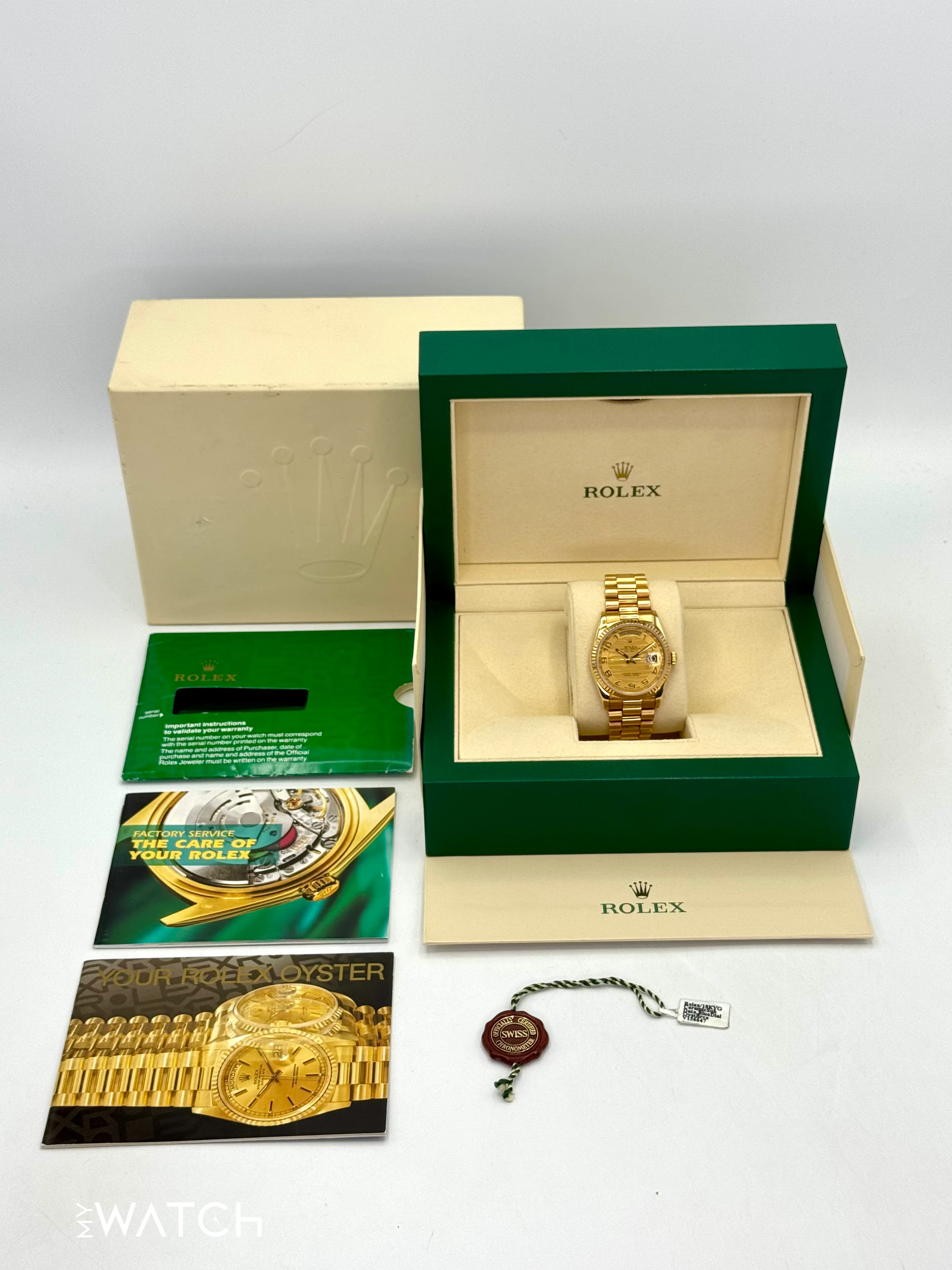 1989 Rolex Day-Date 36mm 18238 Presidential Champagne Wave Dial - Image 10