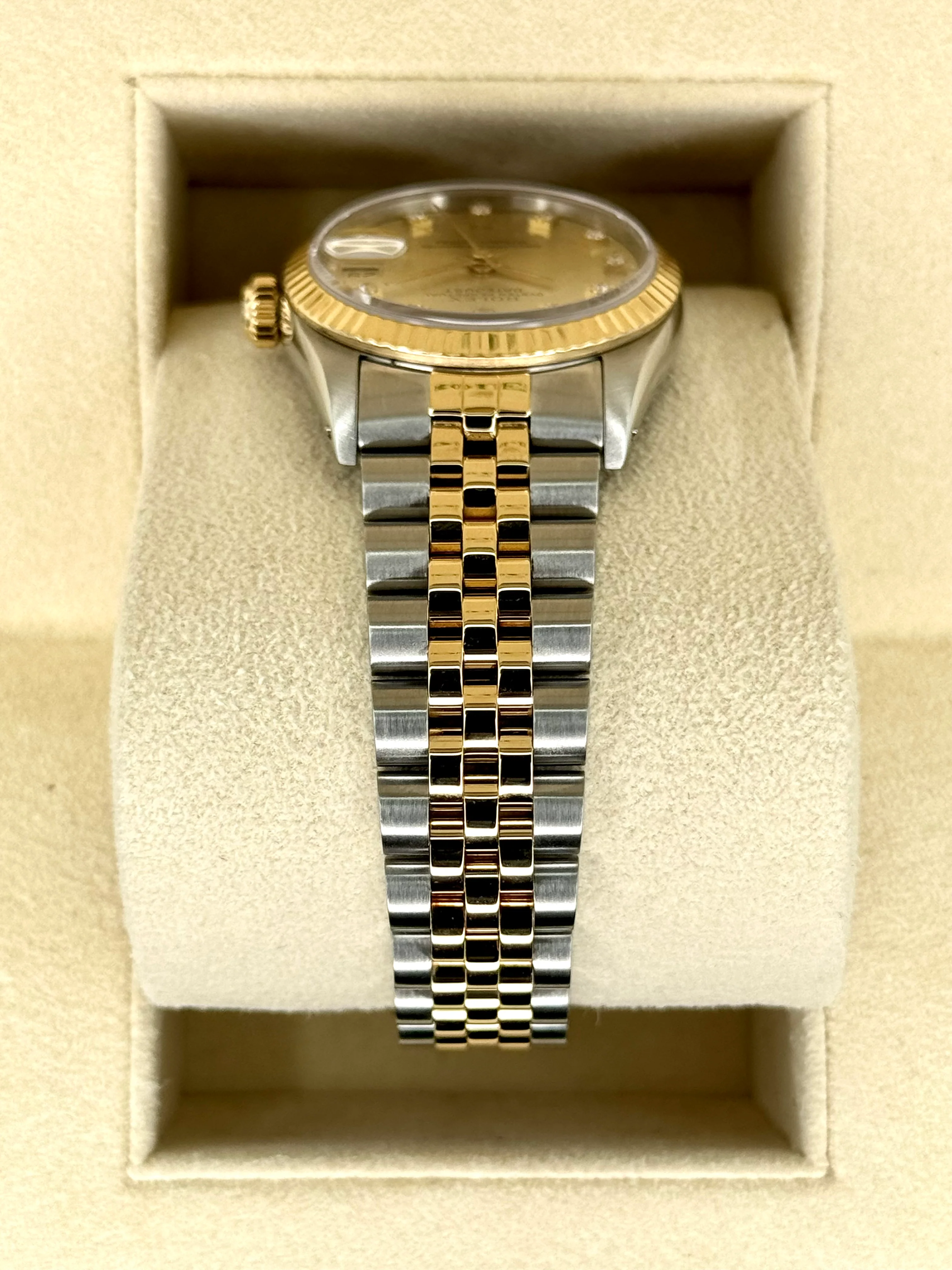 1991 Rolex Datejust 31mm 68273 Two-Tone Jubilee Champagne Diamond DIal - Image 4
