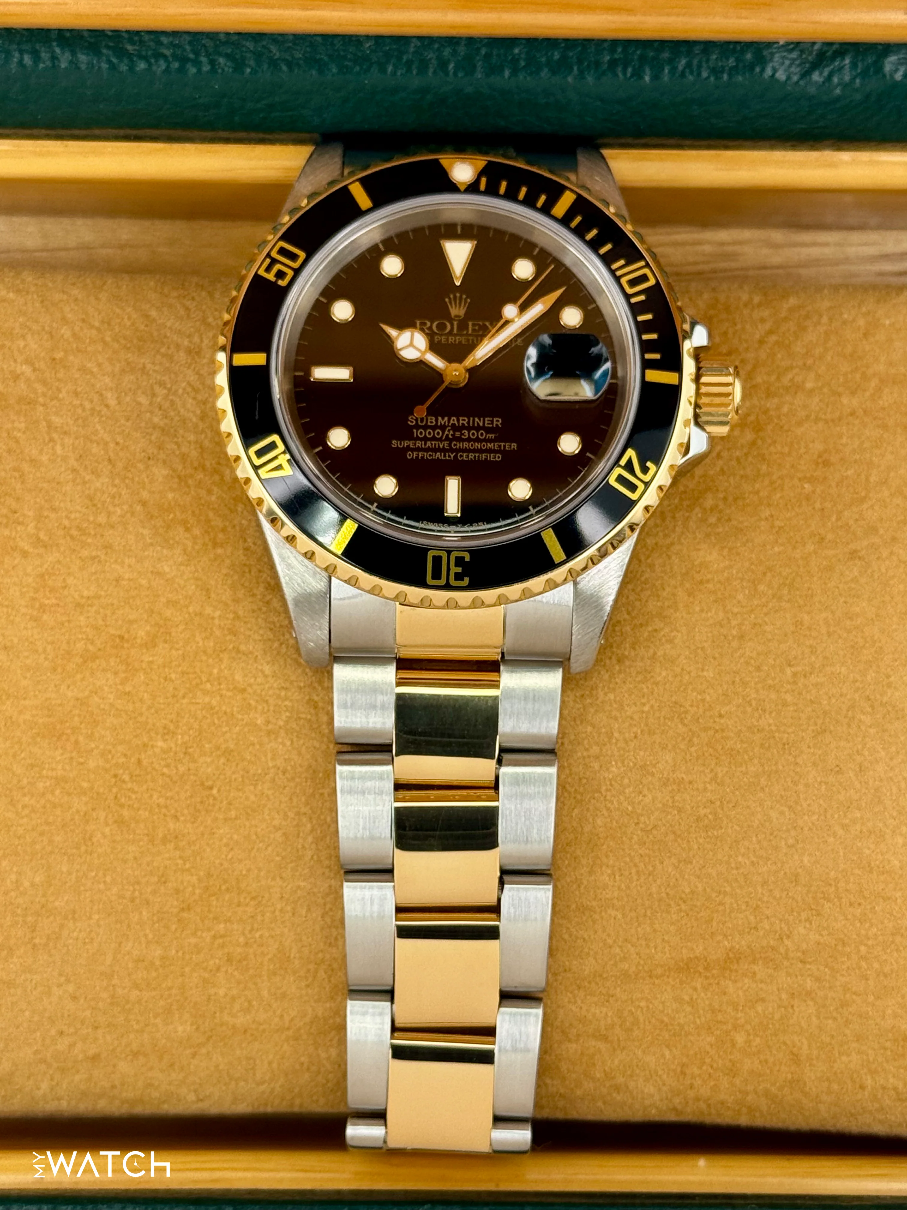 1991 Rolex Submariner 40mm 16613LN Two-Tone Black Dial - Image 3