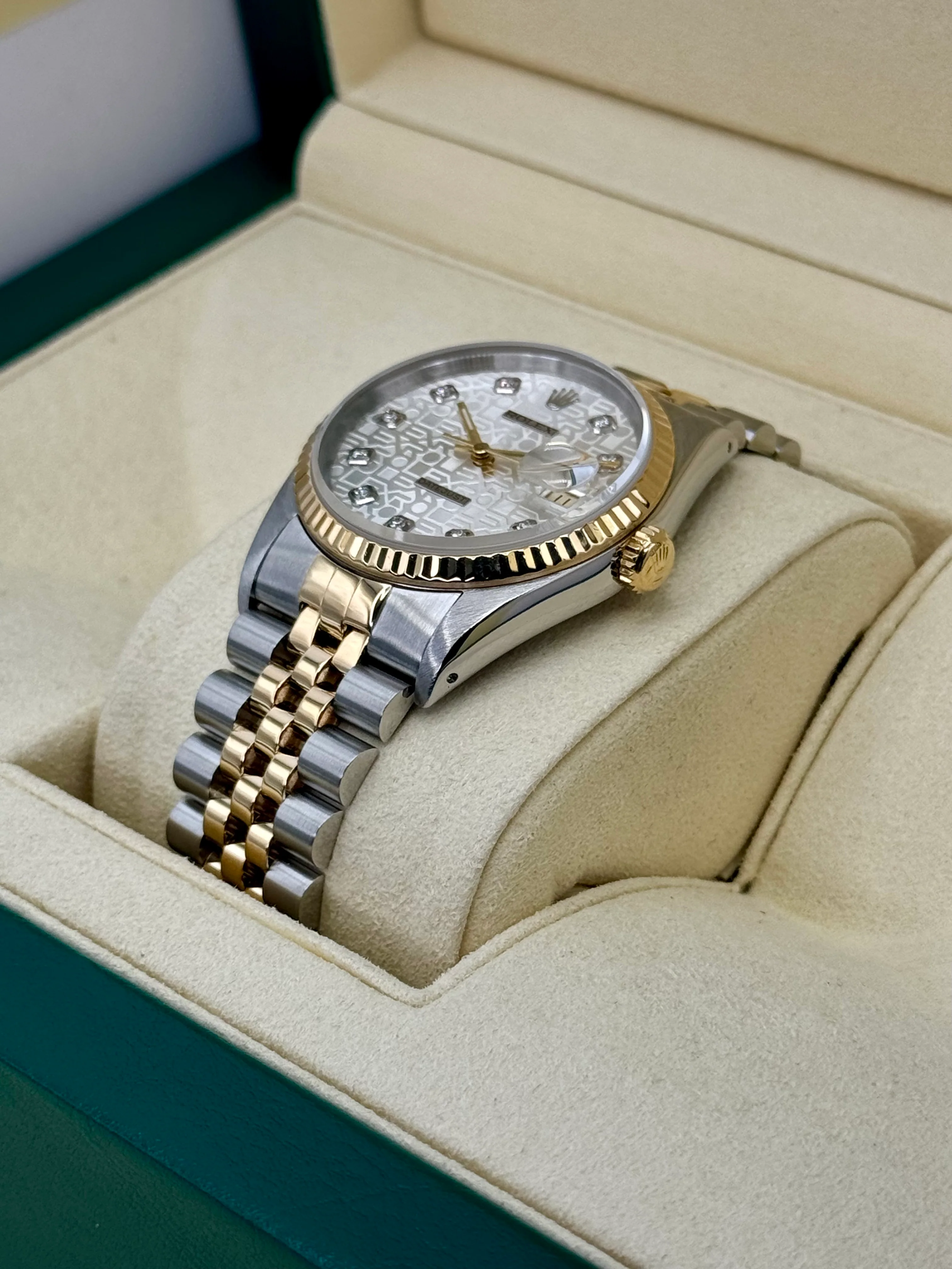 1992 Rolex Datejust 36mm 16233 Two-Tone 10 Diamond Anniversary Dial - Image 5