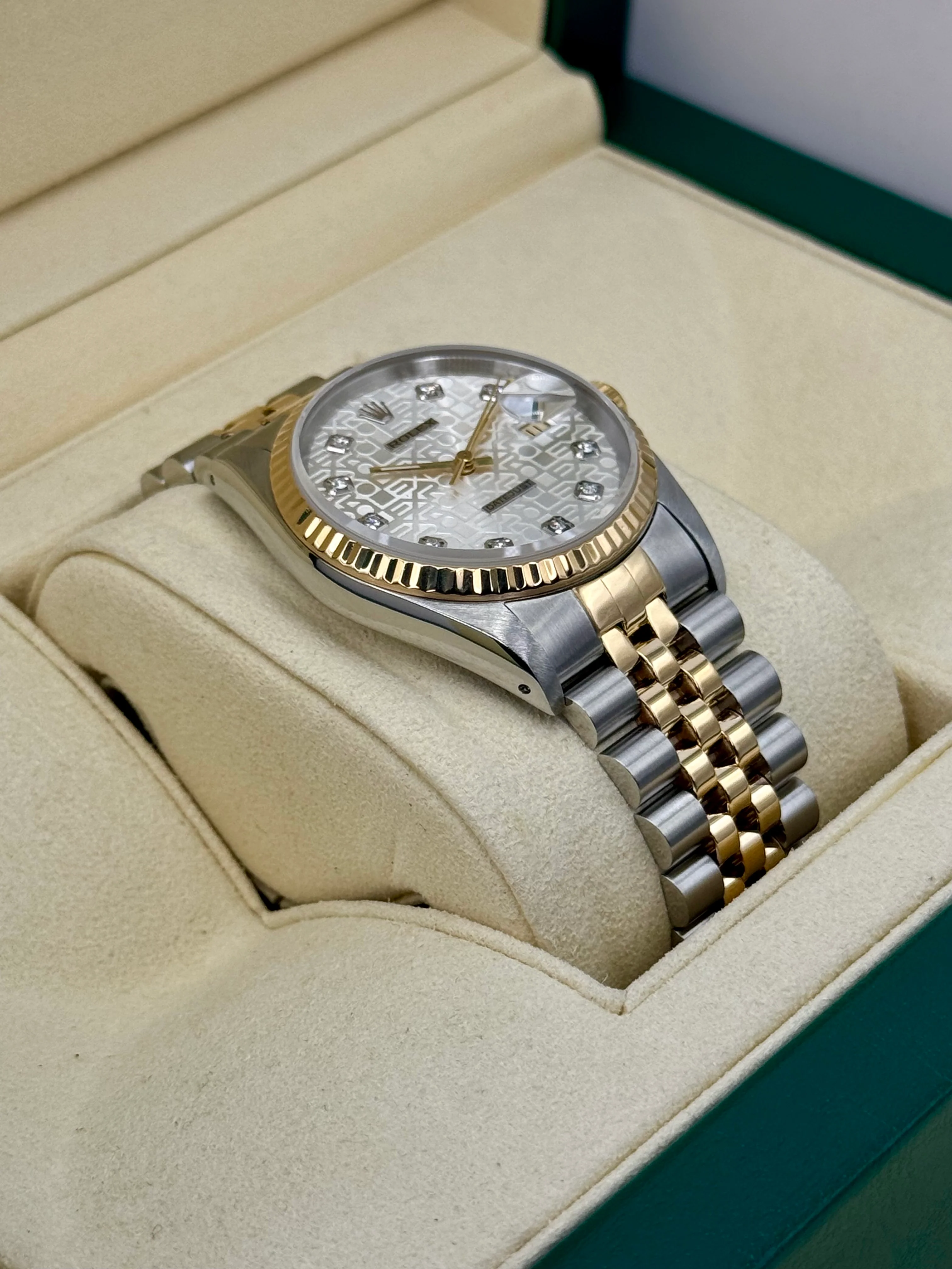 1992 Rolex Datejust 36mm 16233 Two-Tone 10 Diamond Anniversary Dial - Image 6