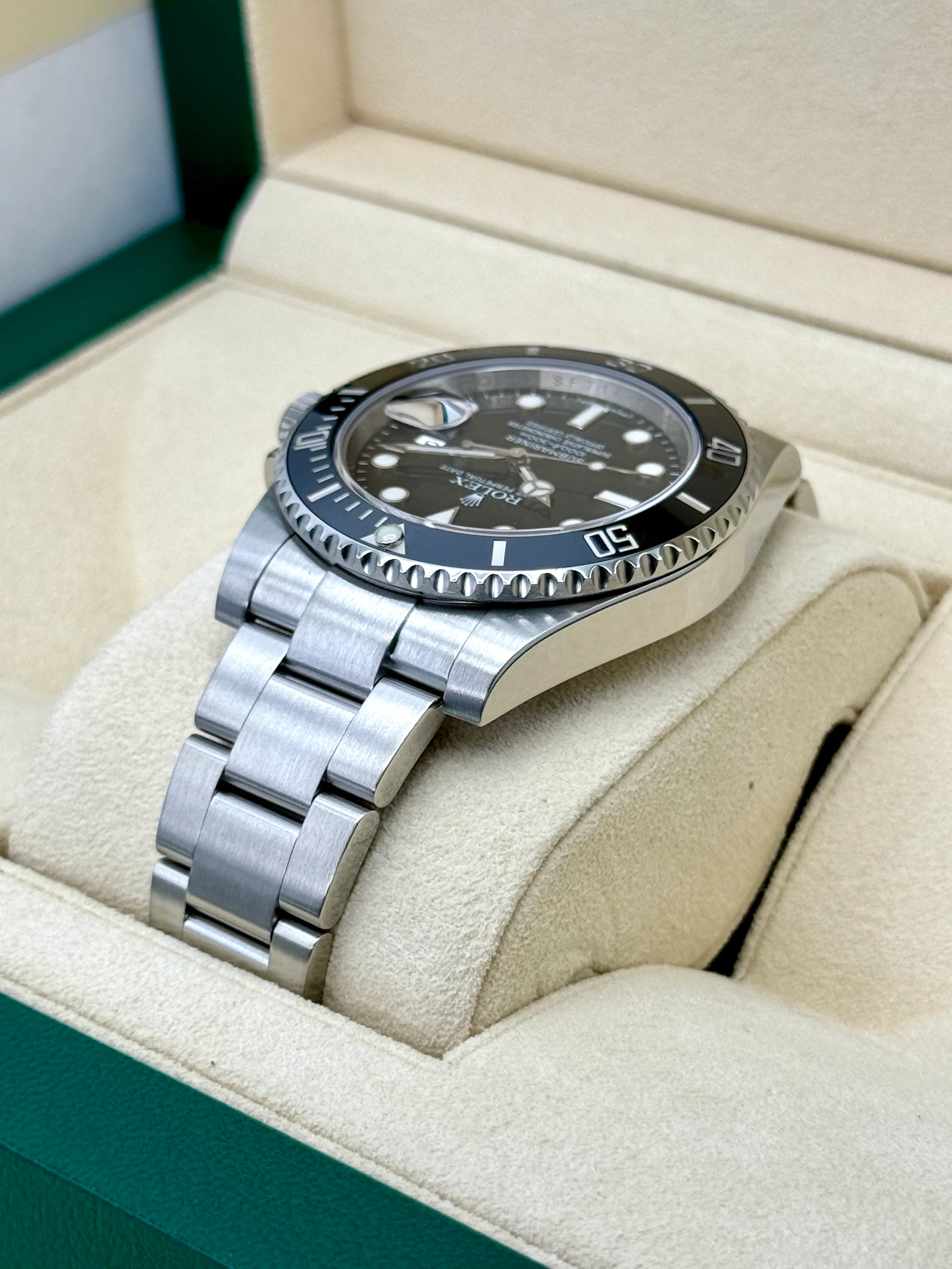 Rolex Submariner 40mm 116610LN Stainless Steel Black Dial - Image 7
