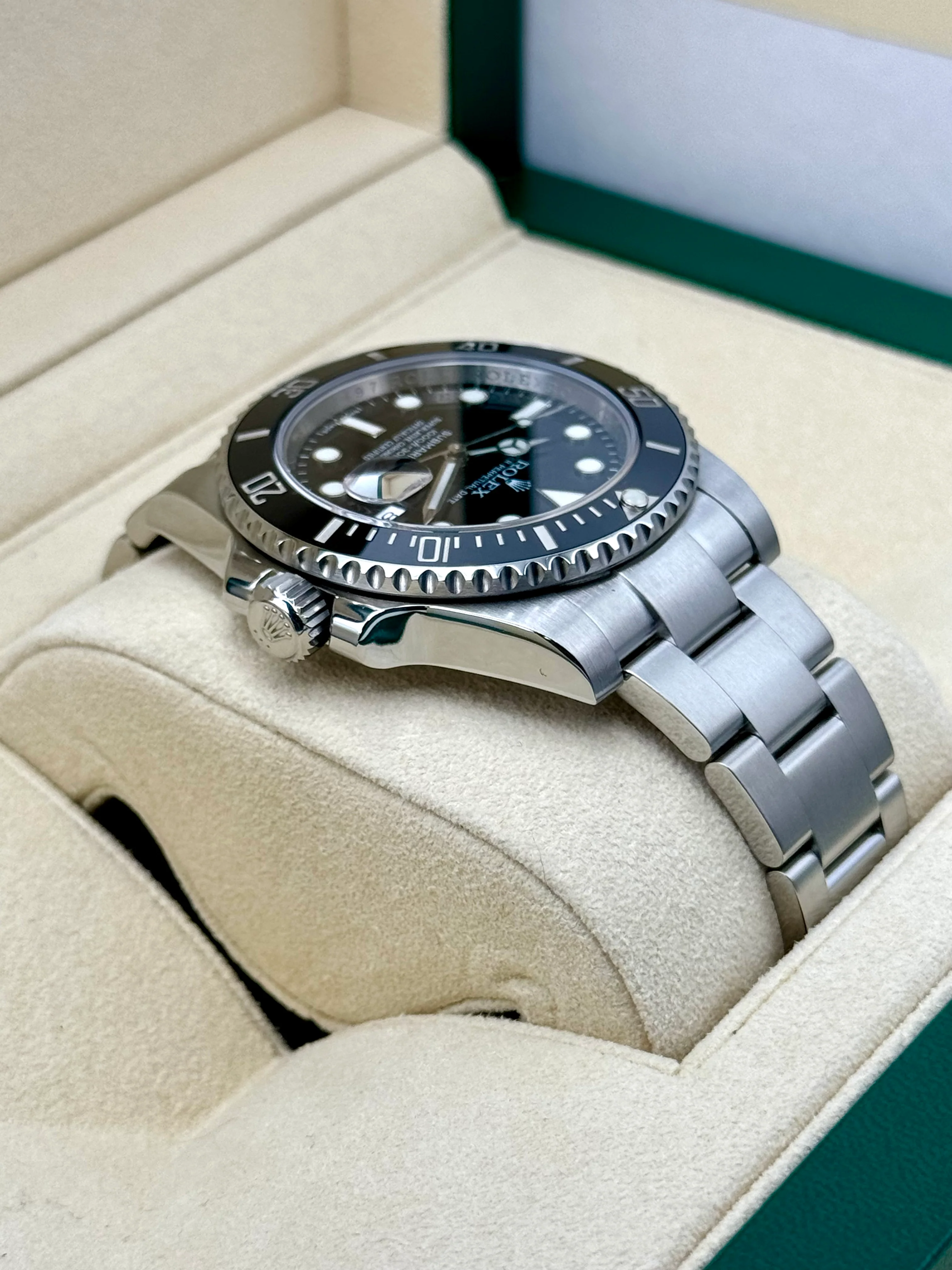 Rolex Submariner 40mm 116610LN Stainless Steel Black Dial - Image 8