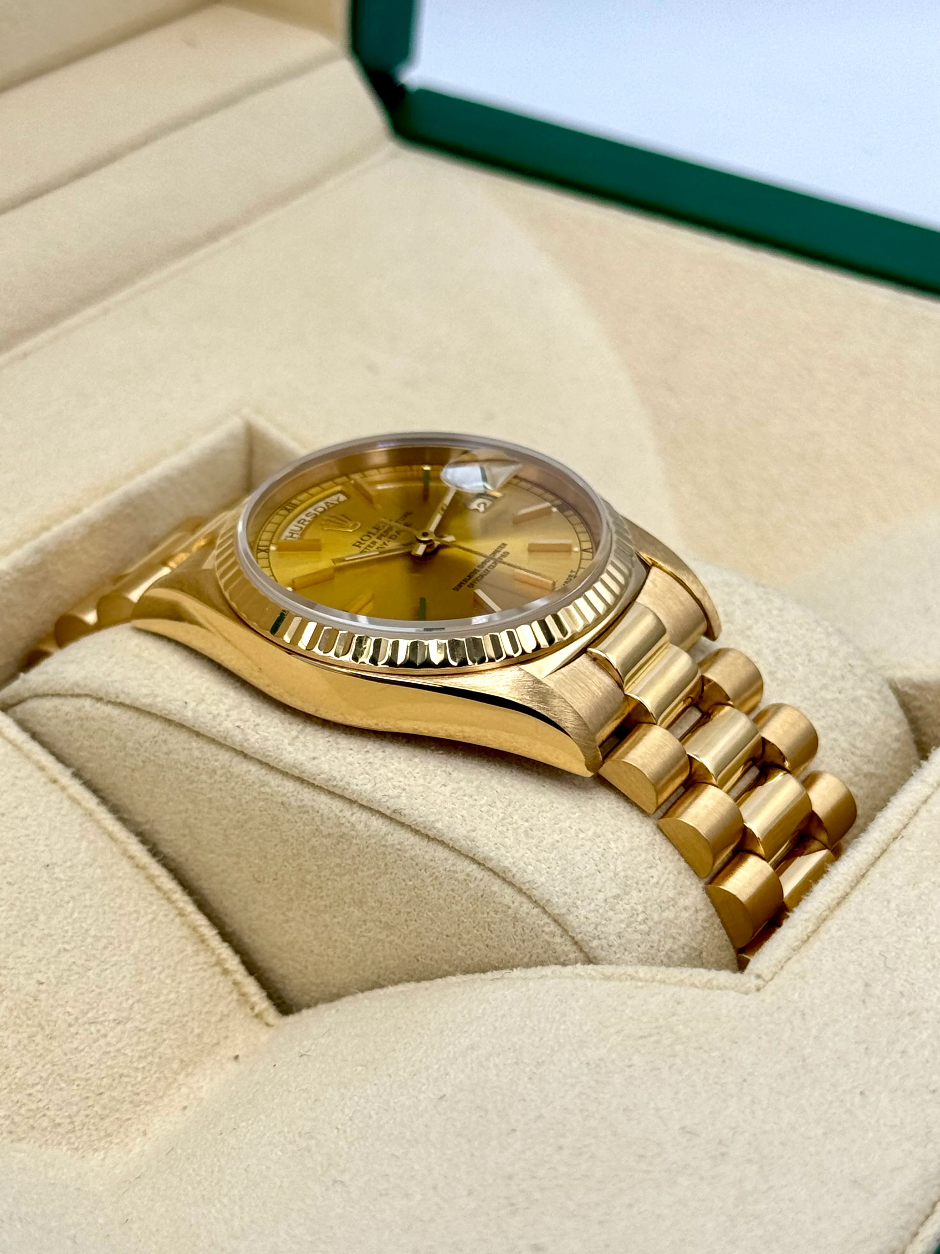 1995 Rolex Day-Date 36mm 18238 Presidential Champagne Dial - Image 6