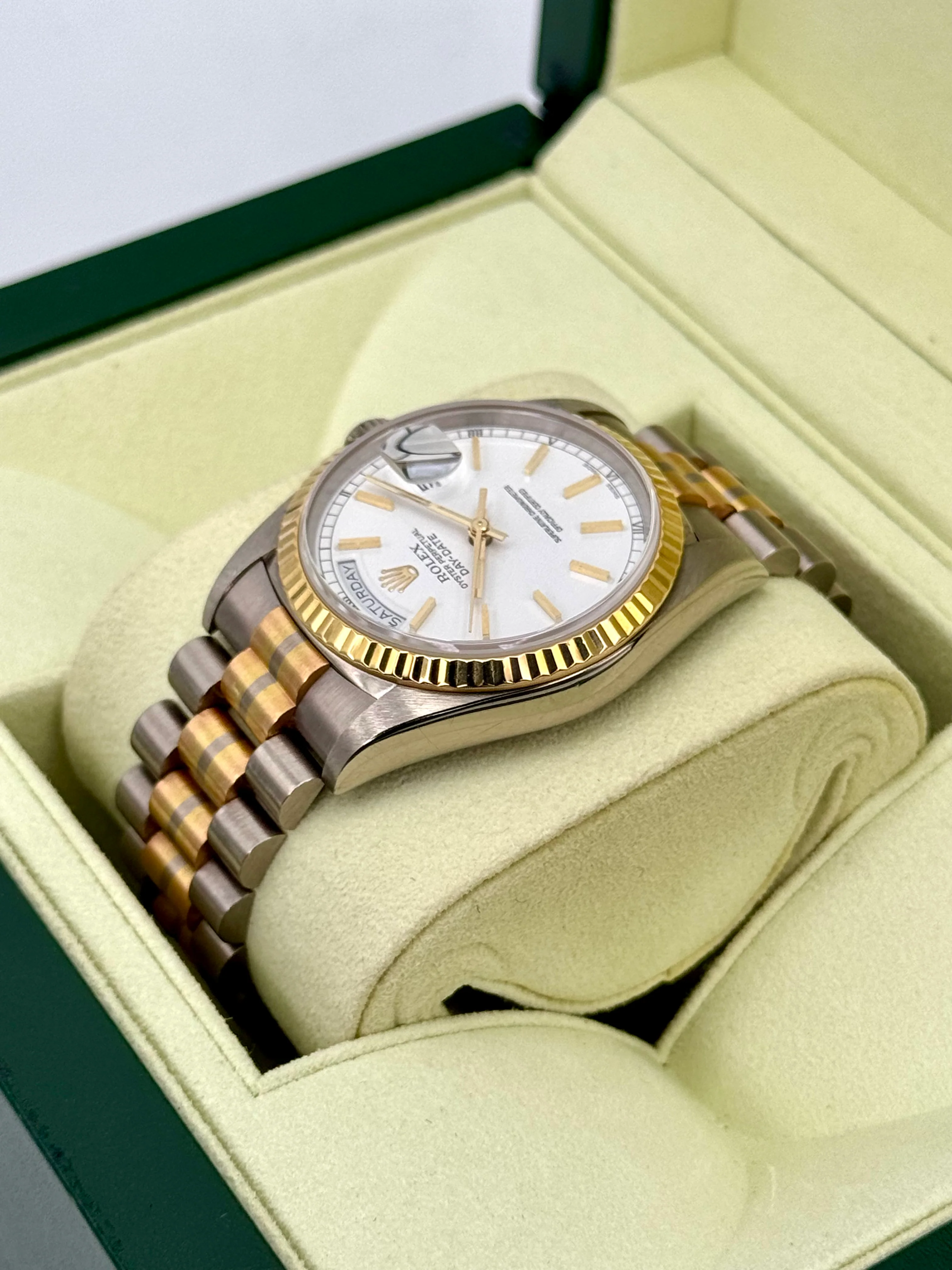 1995 Rolex Day-Date Tridor 36mm 18239BIC Jubilee White Dial - Image 4