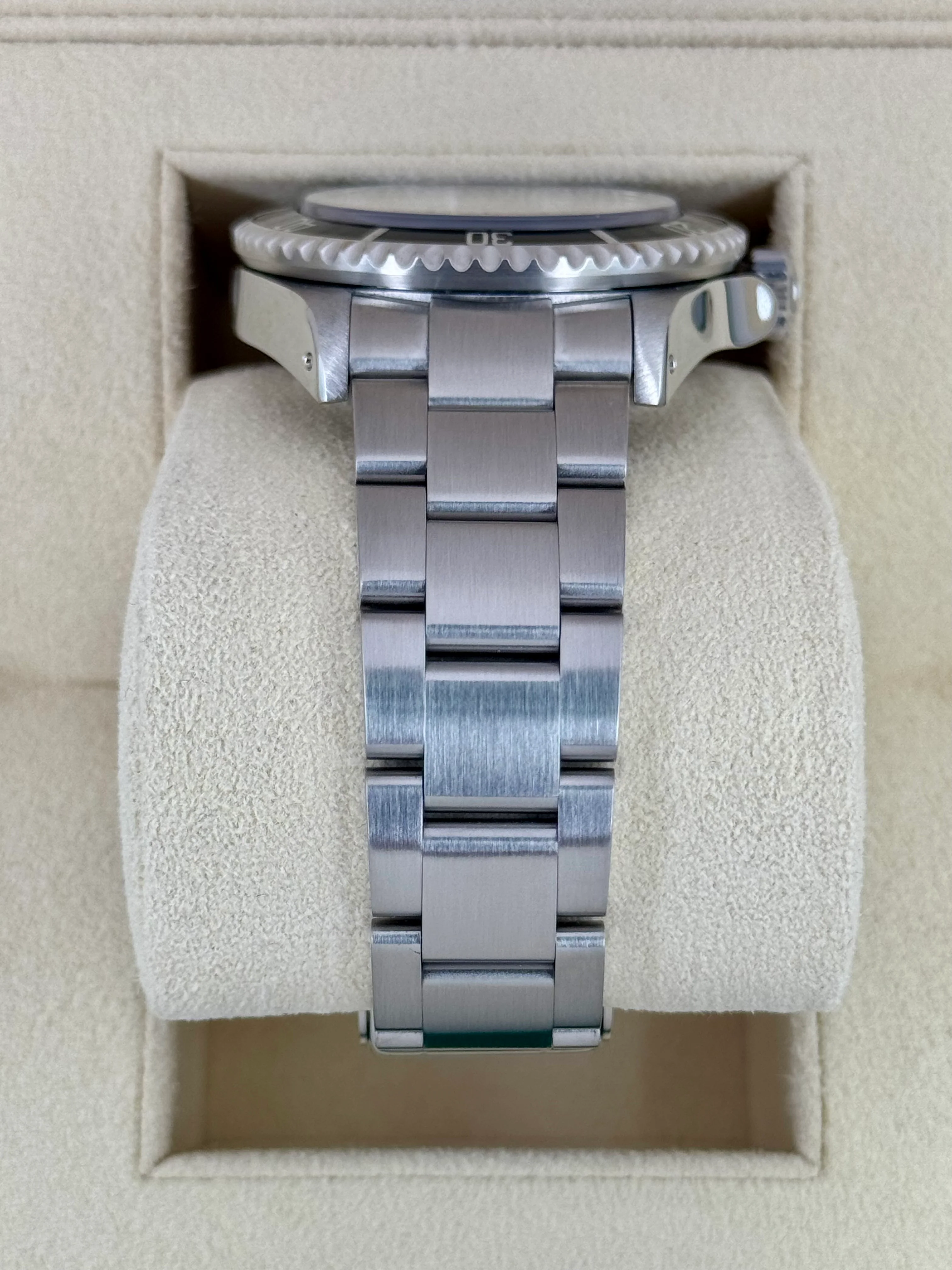 1995 Rolex Sea-Dweller 40mm 16600 Stainless Steel Black Dial - Image 3