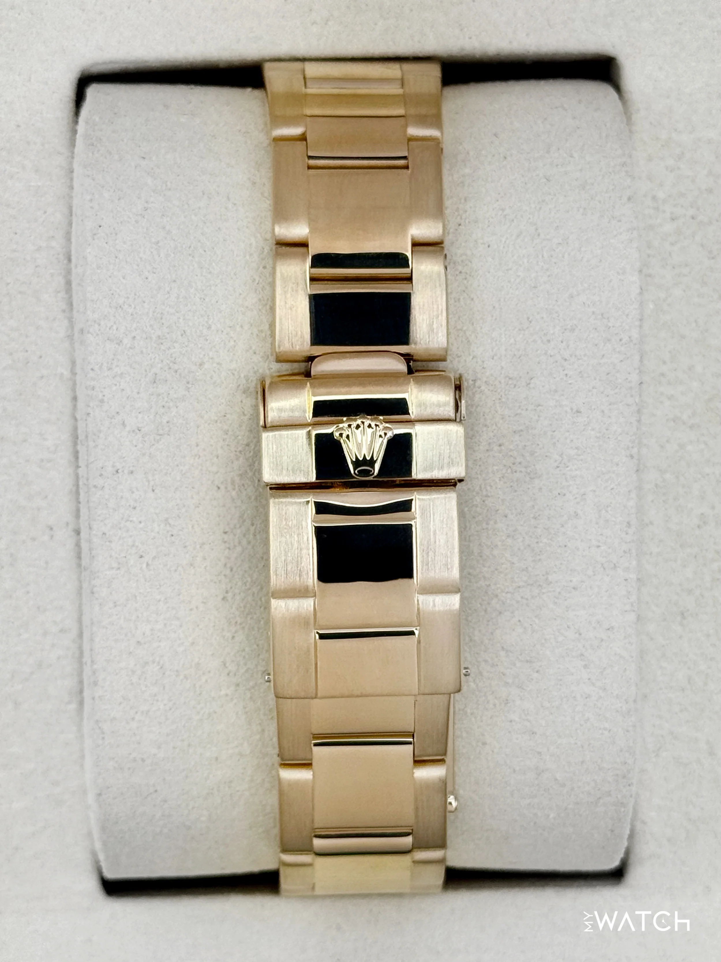 1997 Rolex Daytona 40mm 16528 Yellow Gold Champagne Dial - Image 2