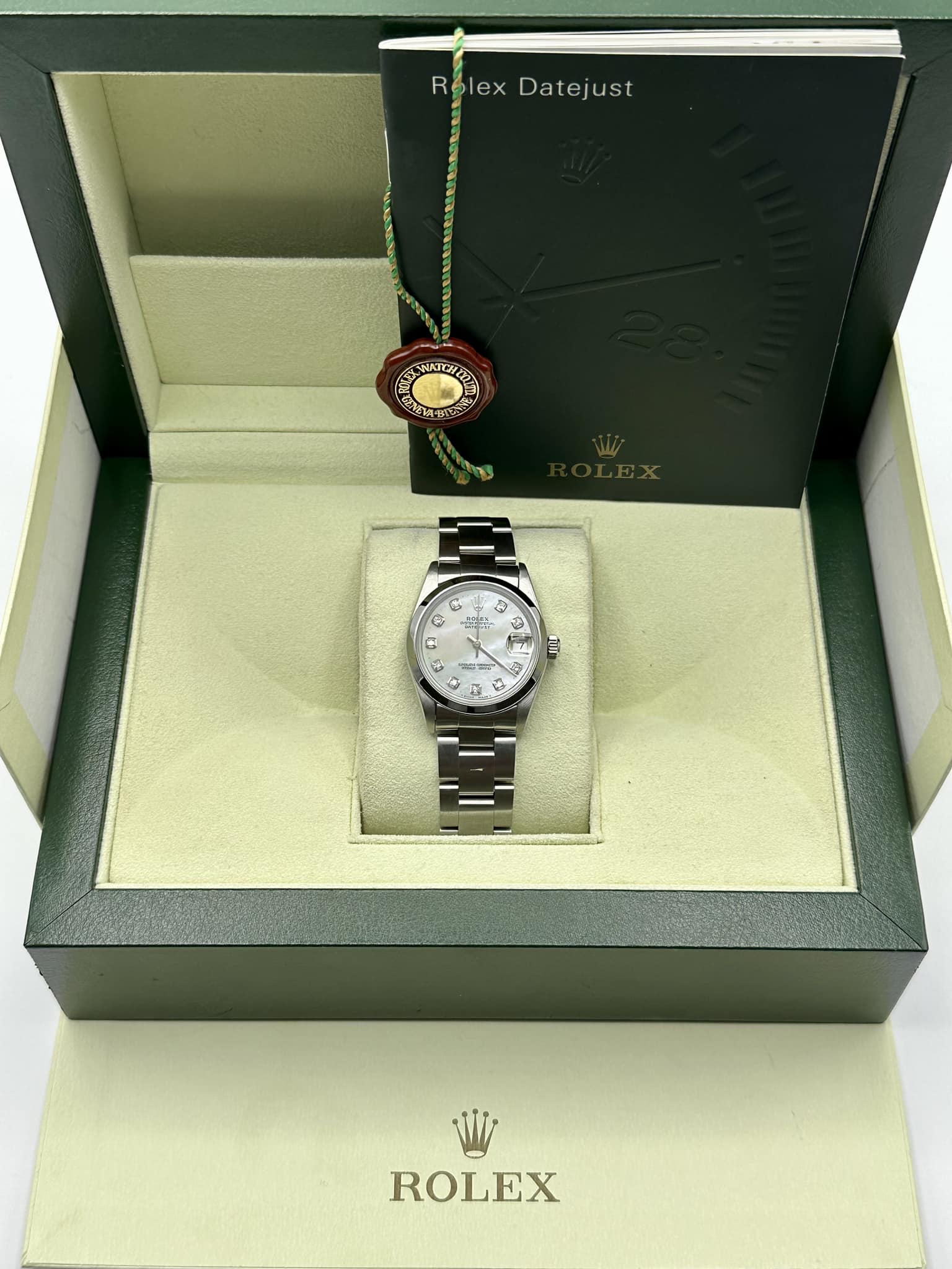 Rolex Ladies Datejust 31mm 68240 Oyster Mother of Pearl Diamond Dial - Image 11