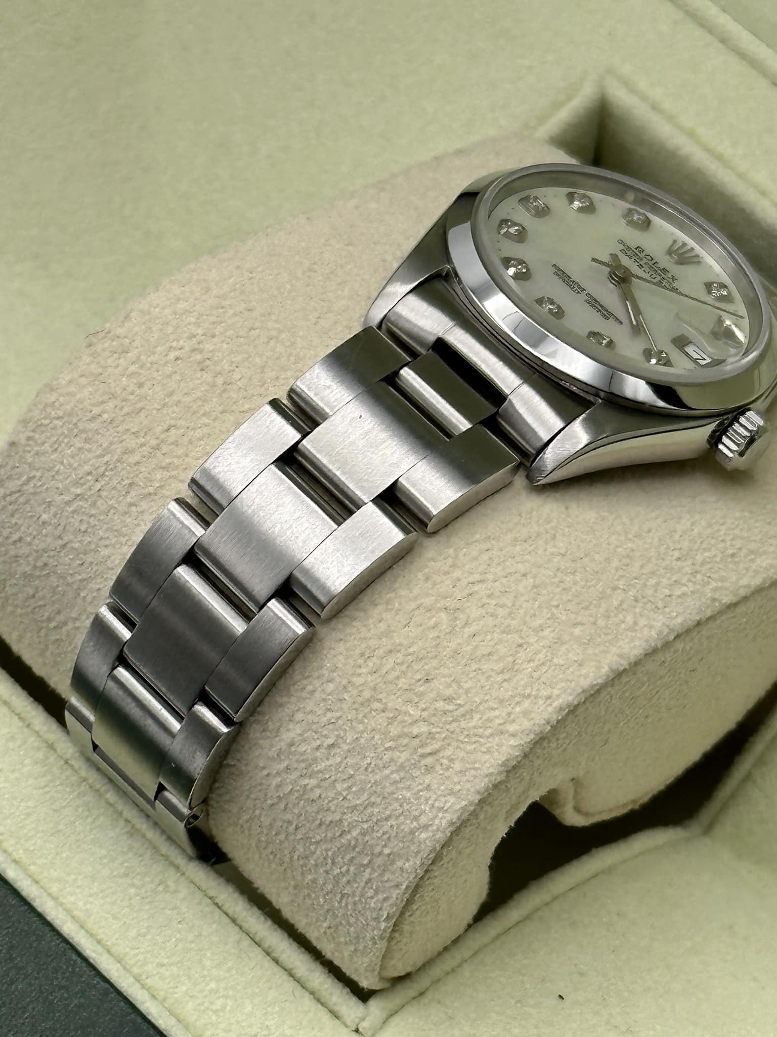 Rolex Ladies Datejust 31mm 68240 Oyster Mother of Pearl Diamond Dial - Image 5