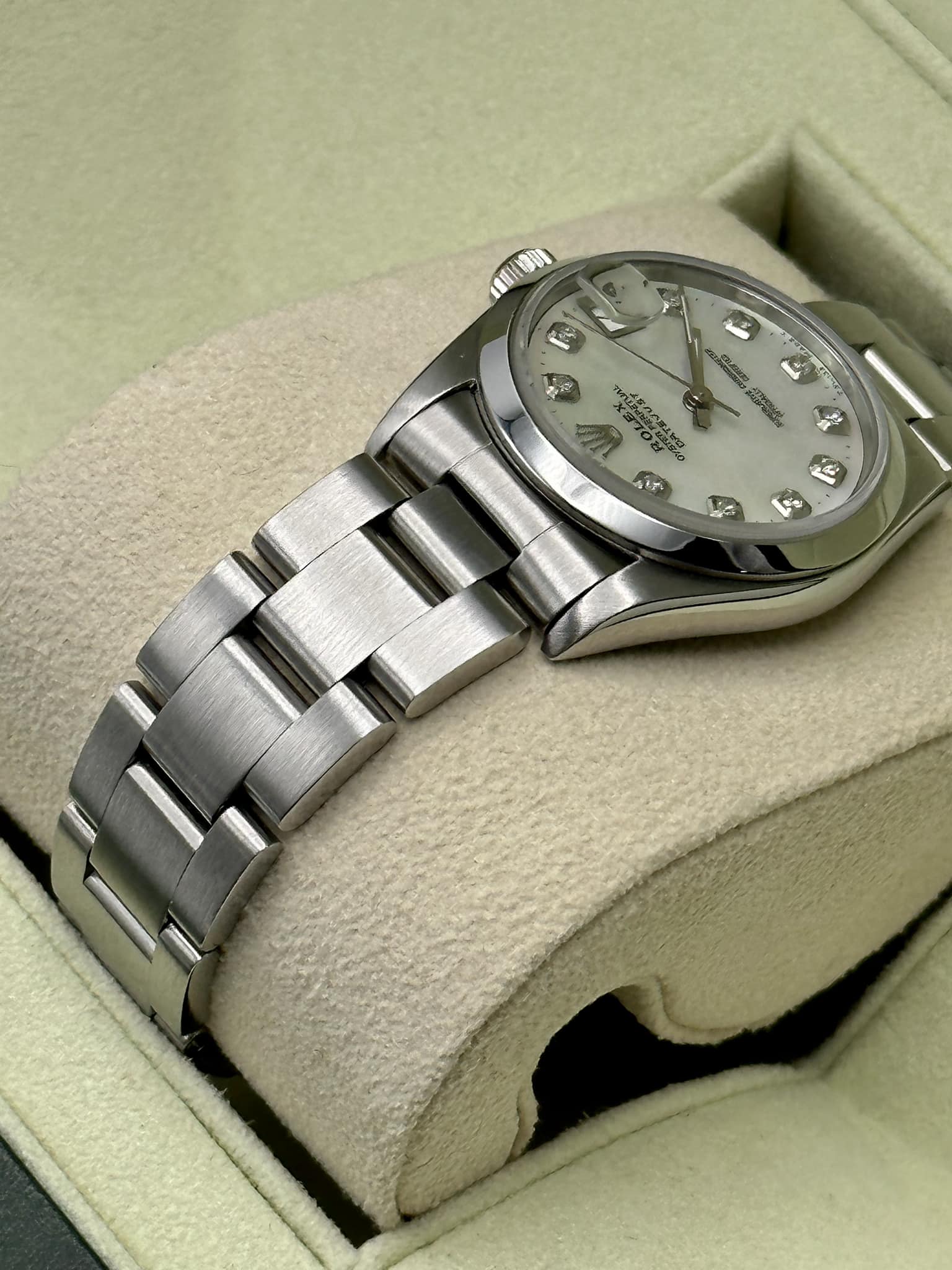 Rolex Ladies Datejust 31mm 68240 Oyster Mother of Pearl Diamond Dial - Image 8