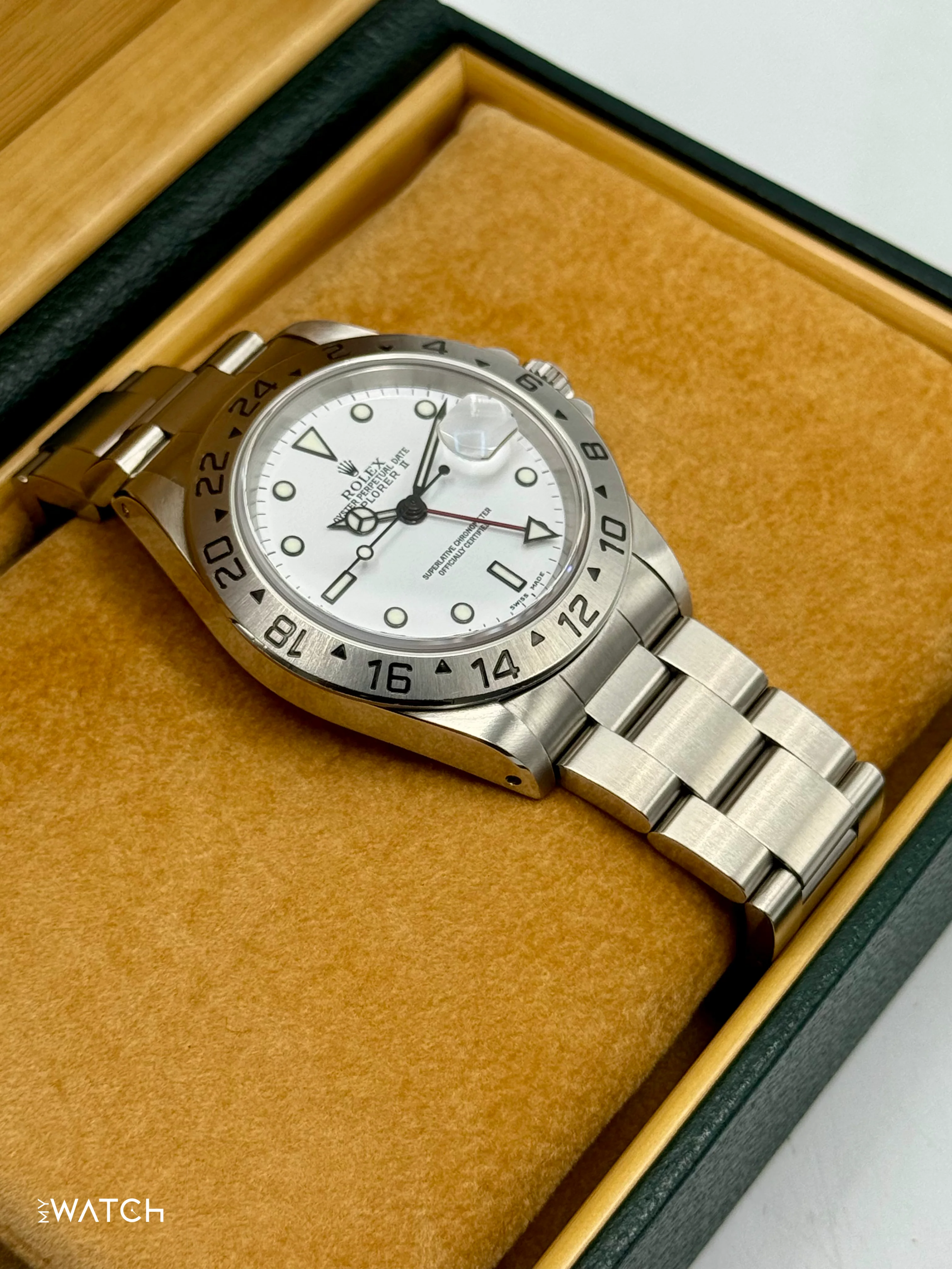 2000 Rolex Explorer II 40mm 16570 Stainless Steel Polar White Dial - Image 5