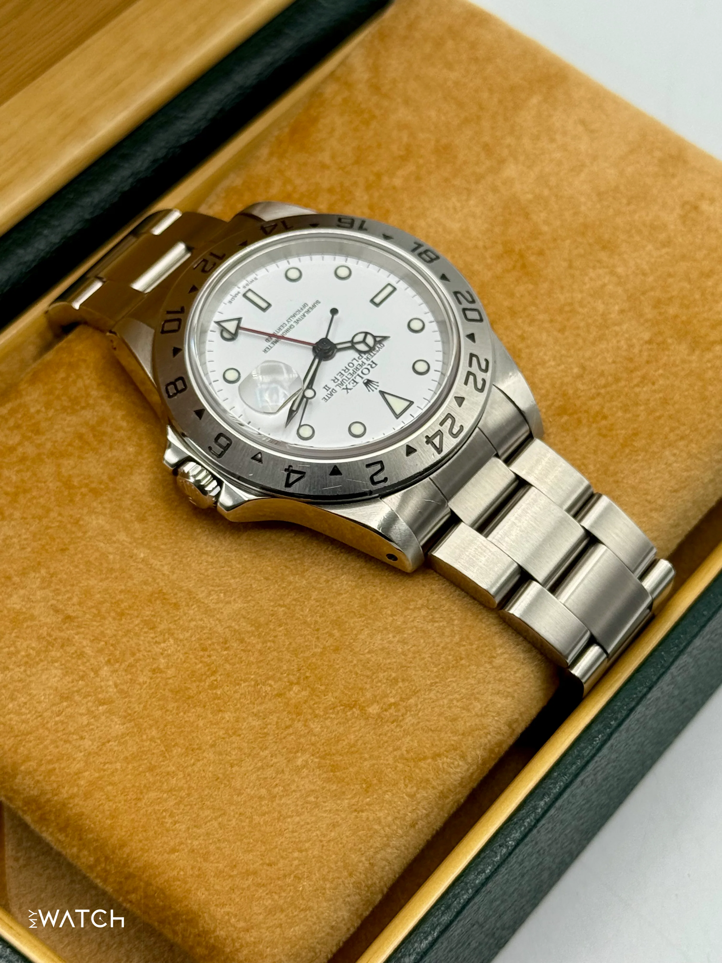 2000 Rolex Explorer II 40mm 16570 Stainless Steel Polar White Dial - Image 8