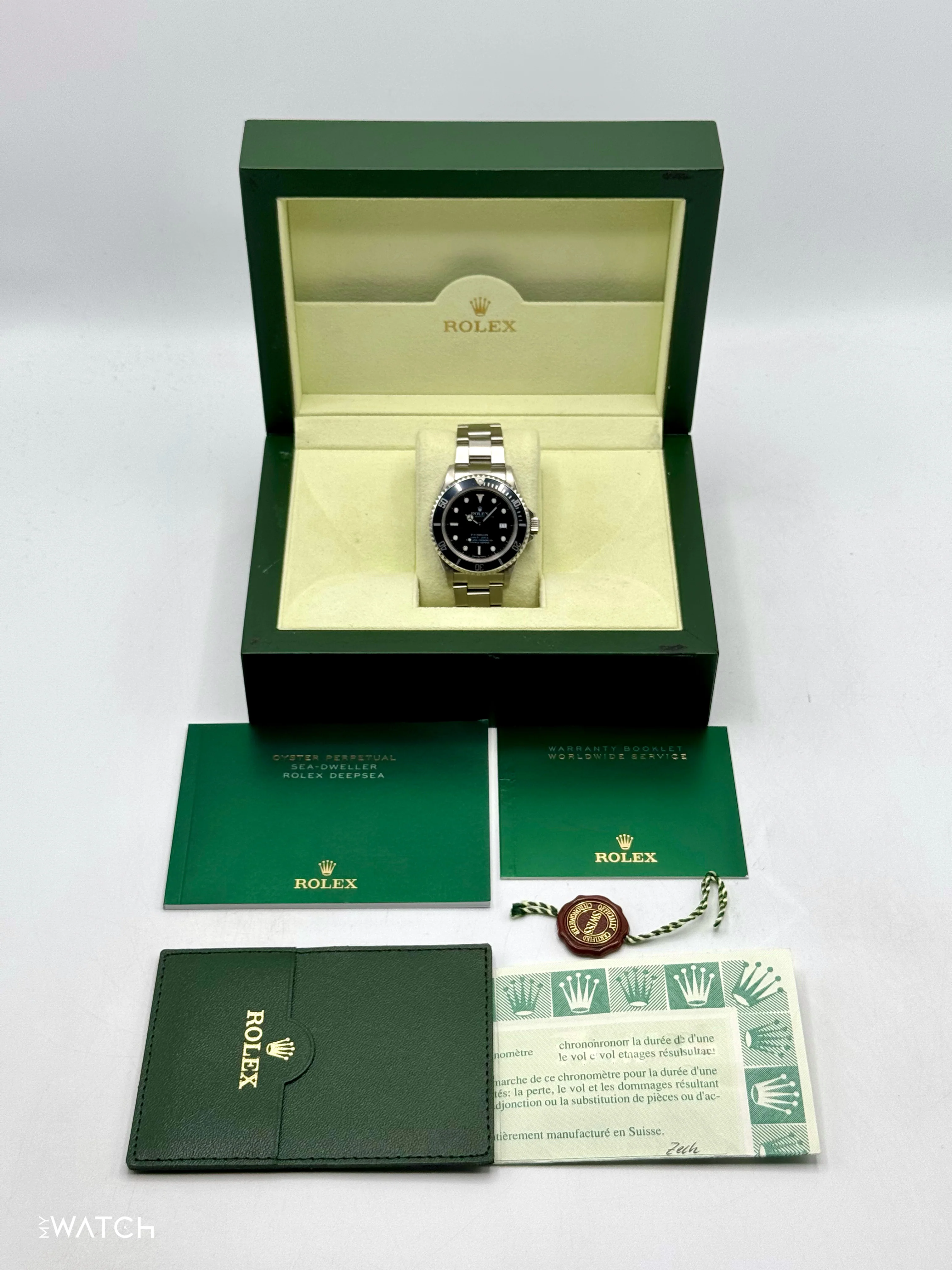 2000 Rolex Sea-Dweller 40mm 16600 Stainless Steel Black Dial - Image 10