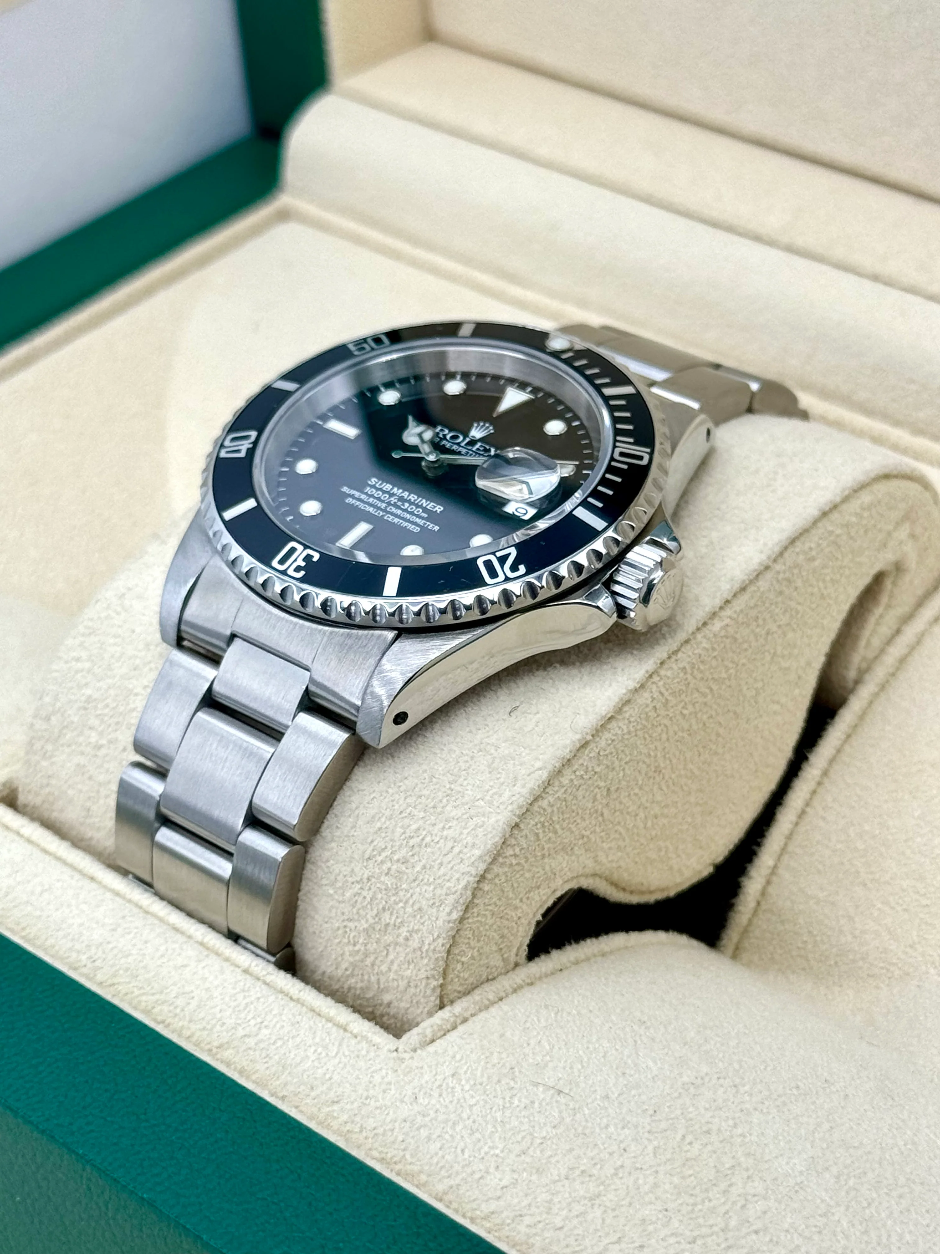 2001 Rolex Submariner Date 40mm 16610 Stainless Steel Black Dial - Image 5