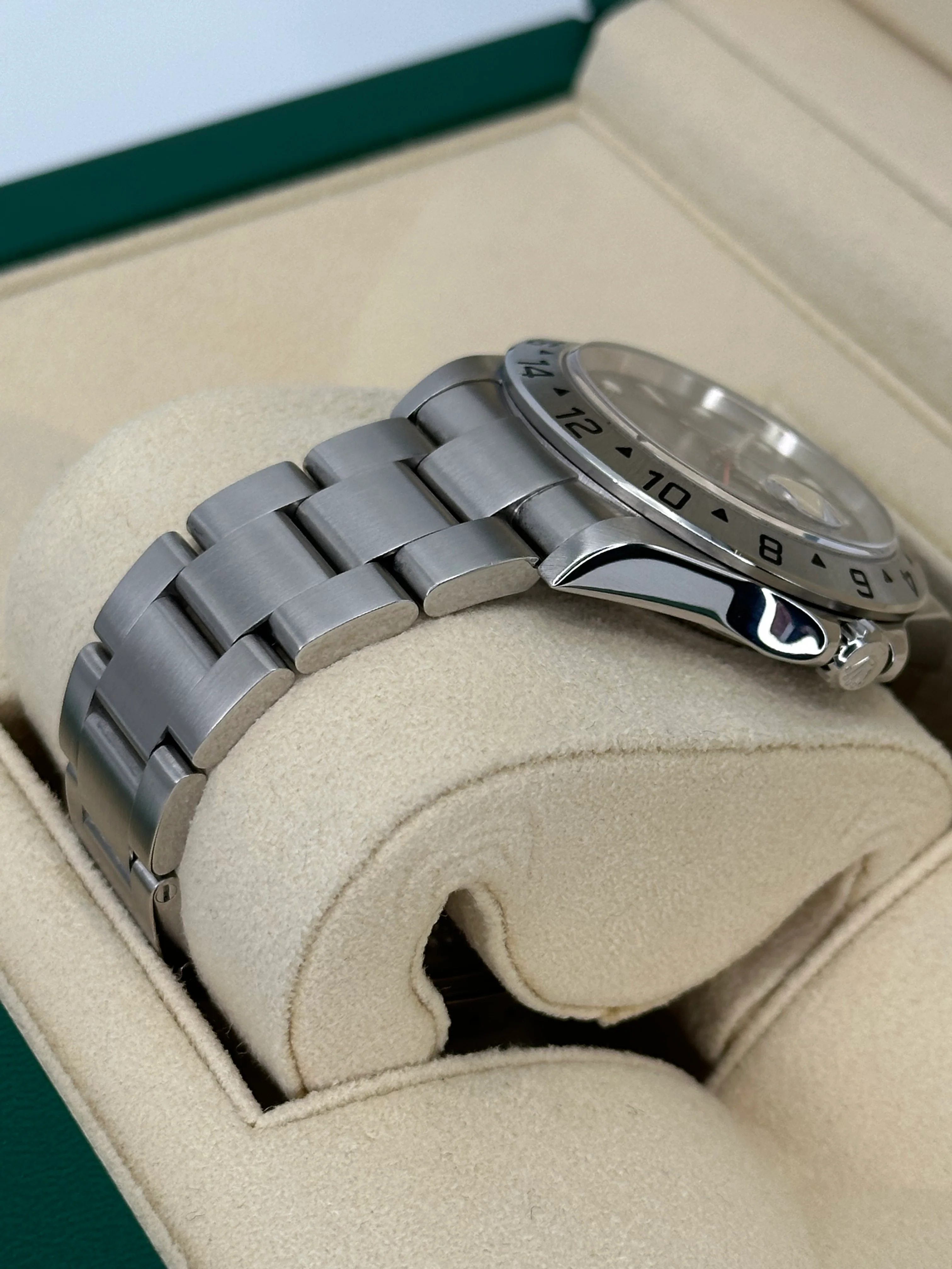 2002 Rolex Explorer II 40mm 16570 Stainless Steel Black Dial - Image 5