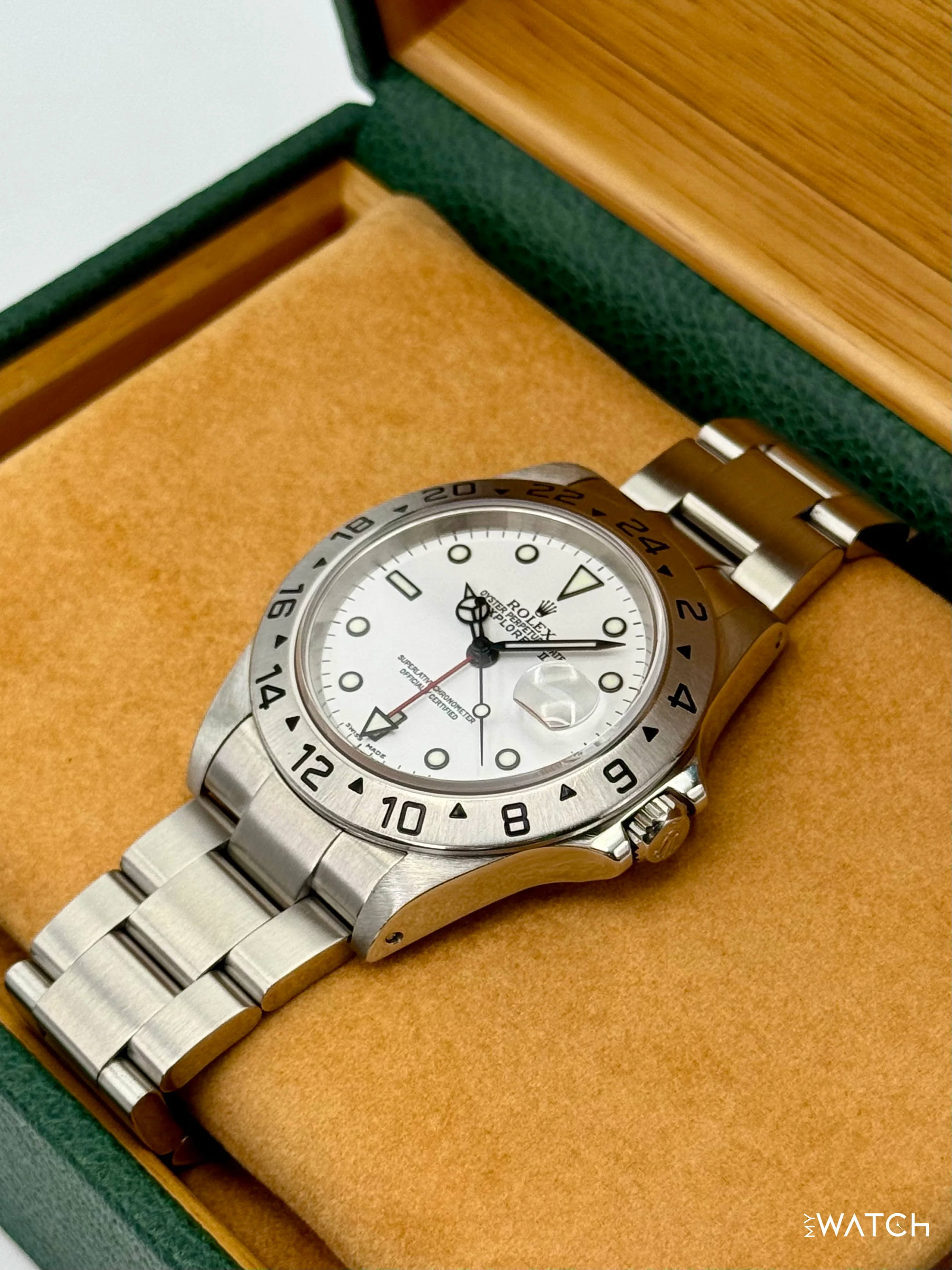 2002 Rolex Explorer II 40mm 16570 Stainless Steel Polar White Dial - Image 3