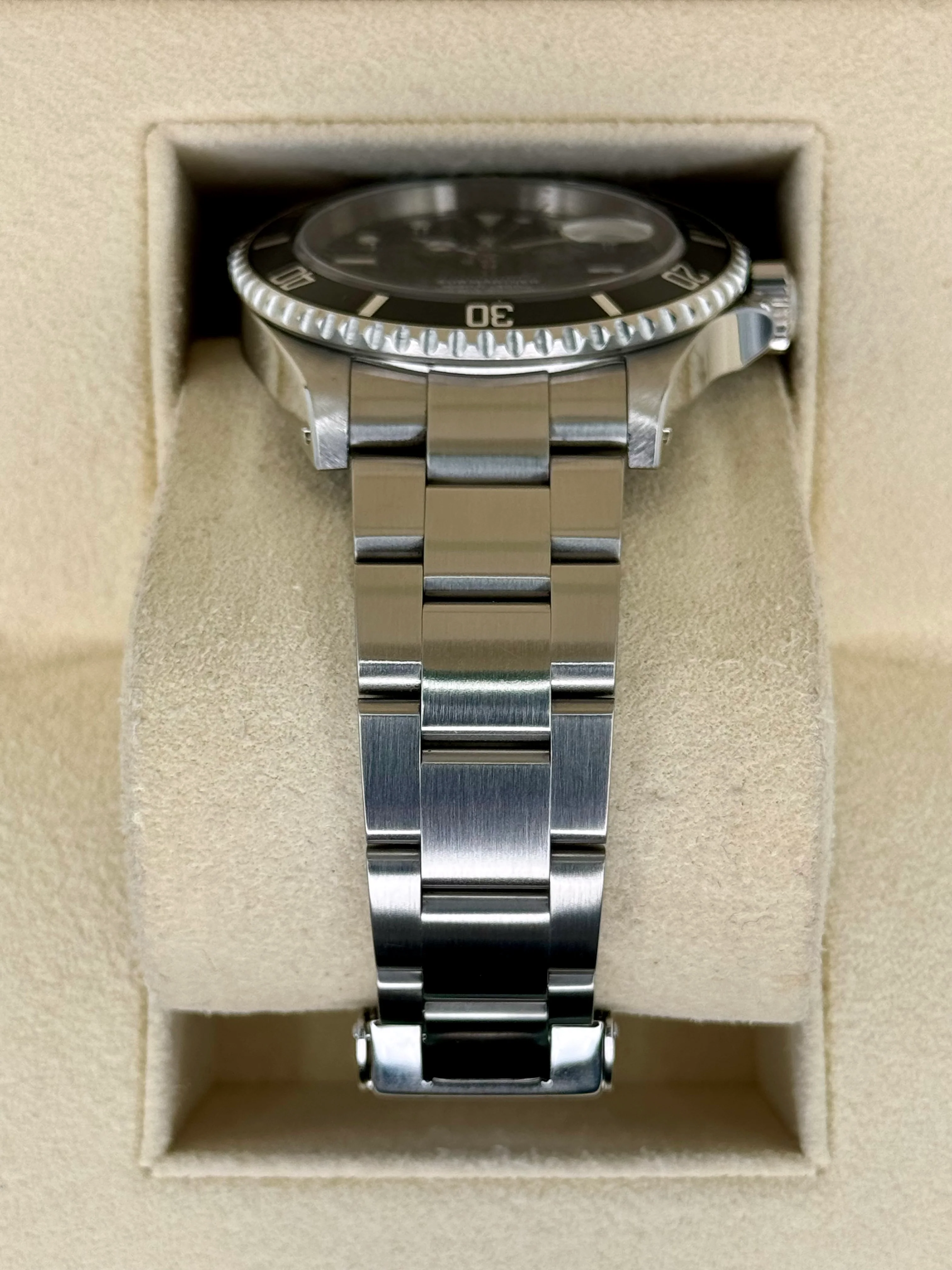 2002 Rolex Submariner Date 40mm 16610 Stainless Steel Black Dial - Image 3