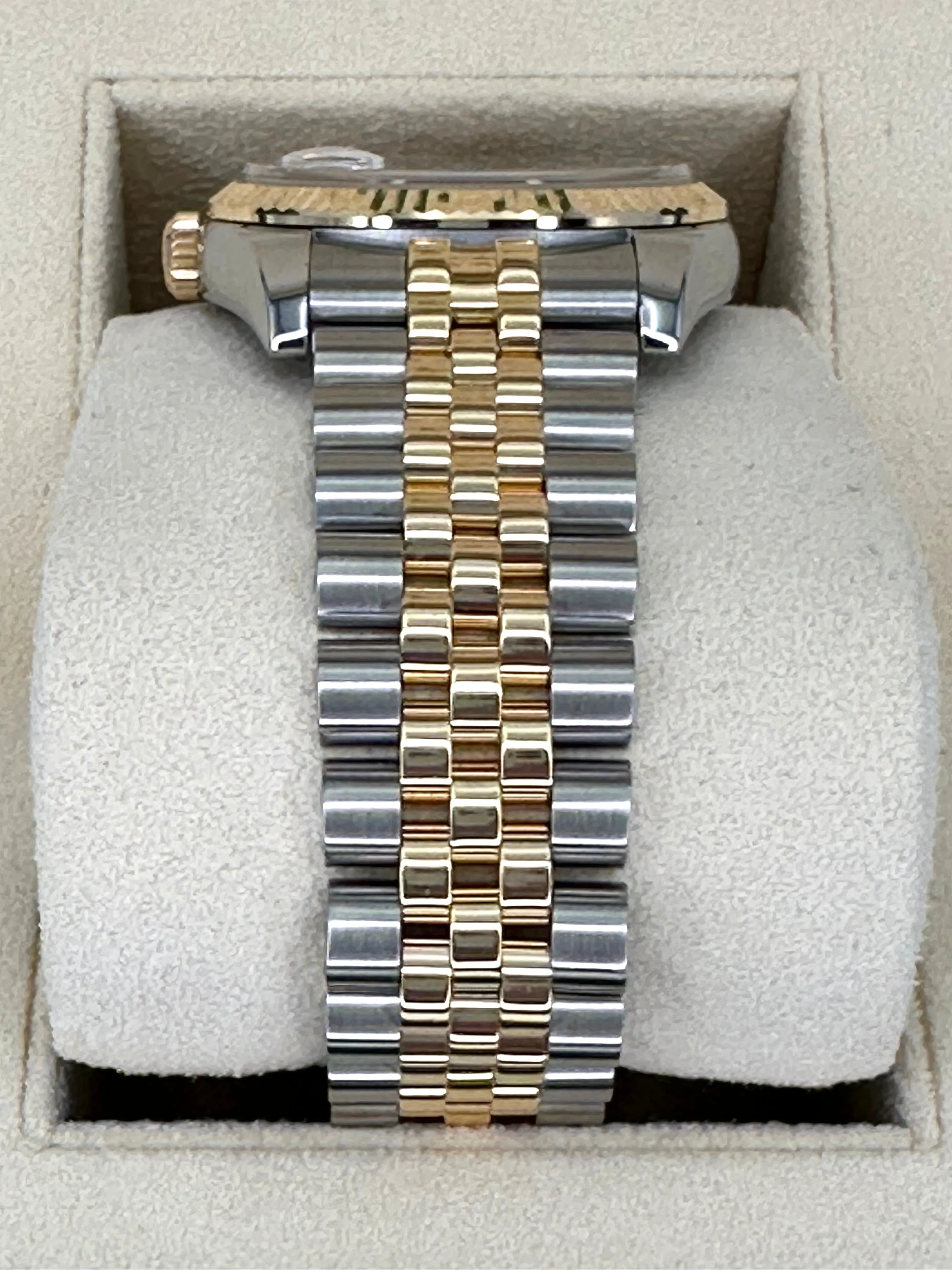 2005 Rolex Datejust 36mm 116233 Two-Tone Jubilee Champagne Dial - Image 4