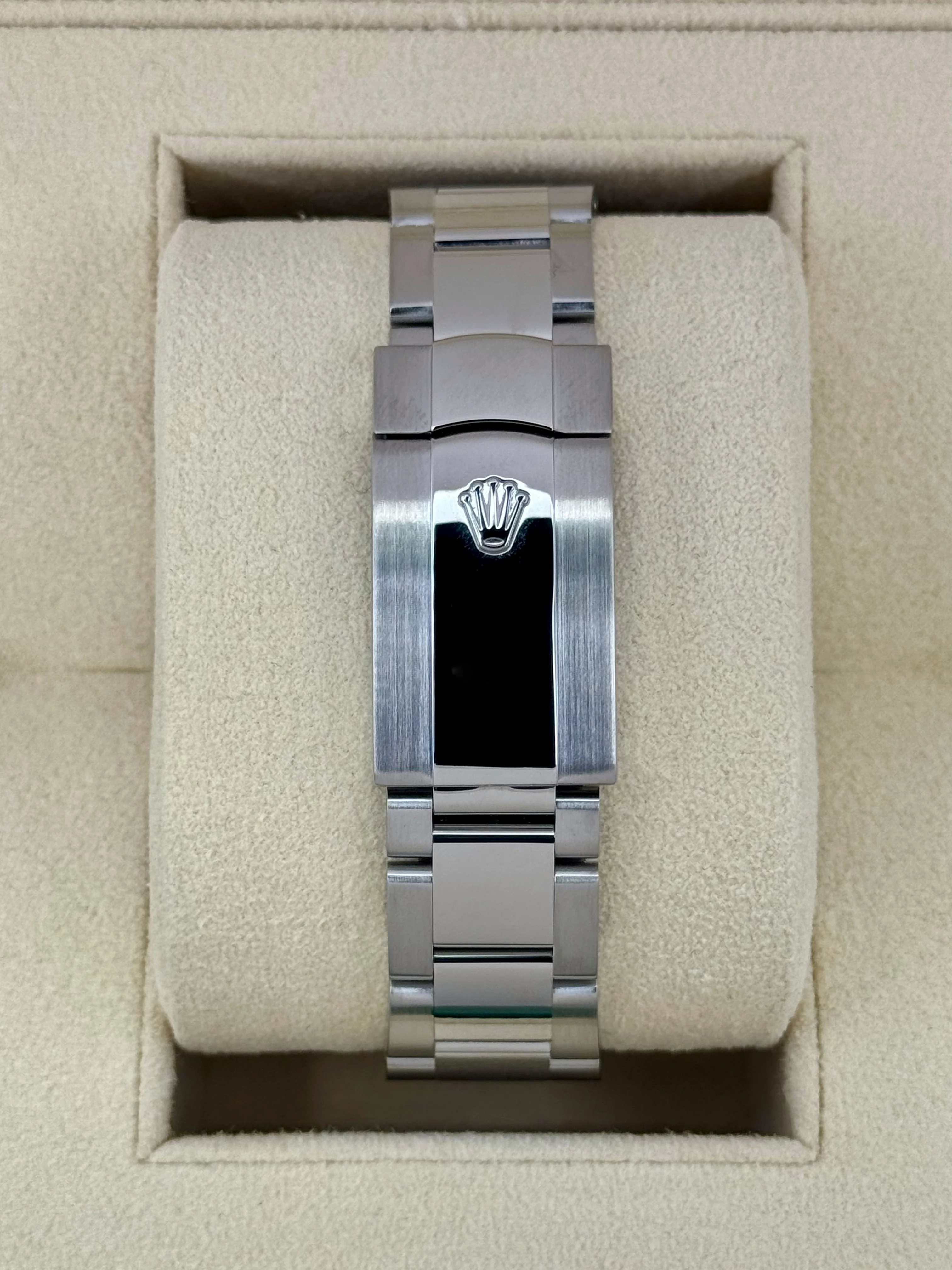 2005 Rolex Datejust Turn-O-Graph 36mm 116264 Oyster Black Dial Dial - Image 2