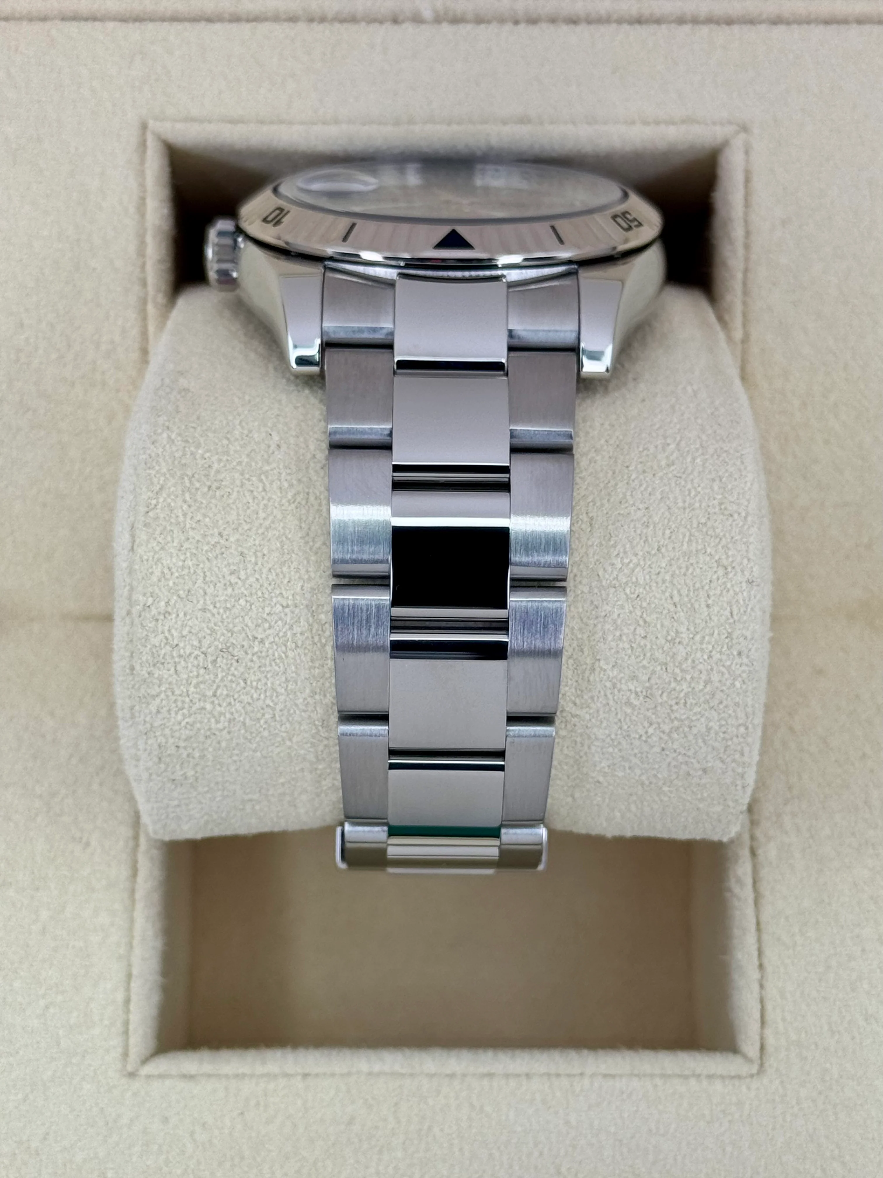 2005 Rolex Datejust Turn-O-Graph 36mm 116264 Oyster Black Dial Dial - Image 4