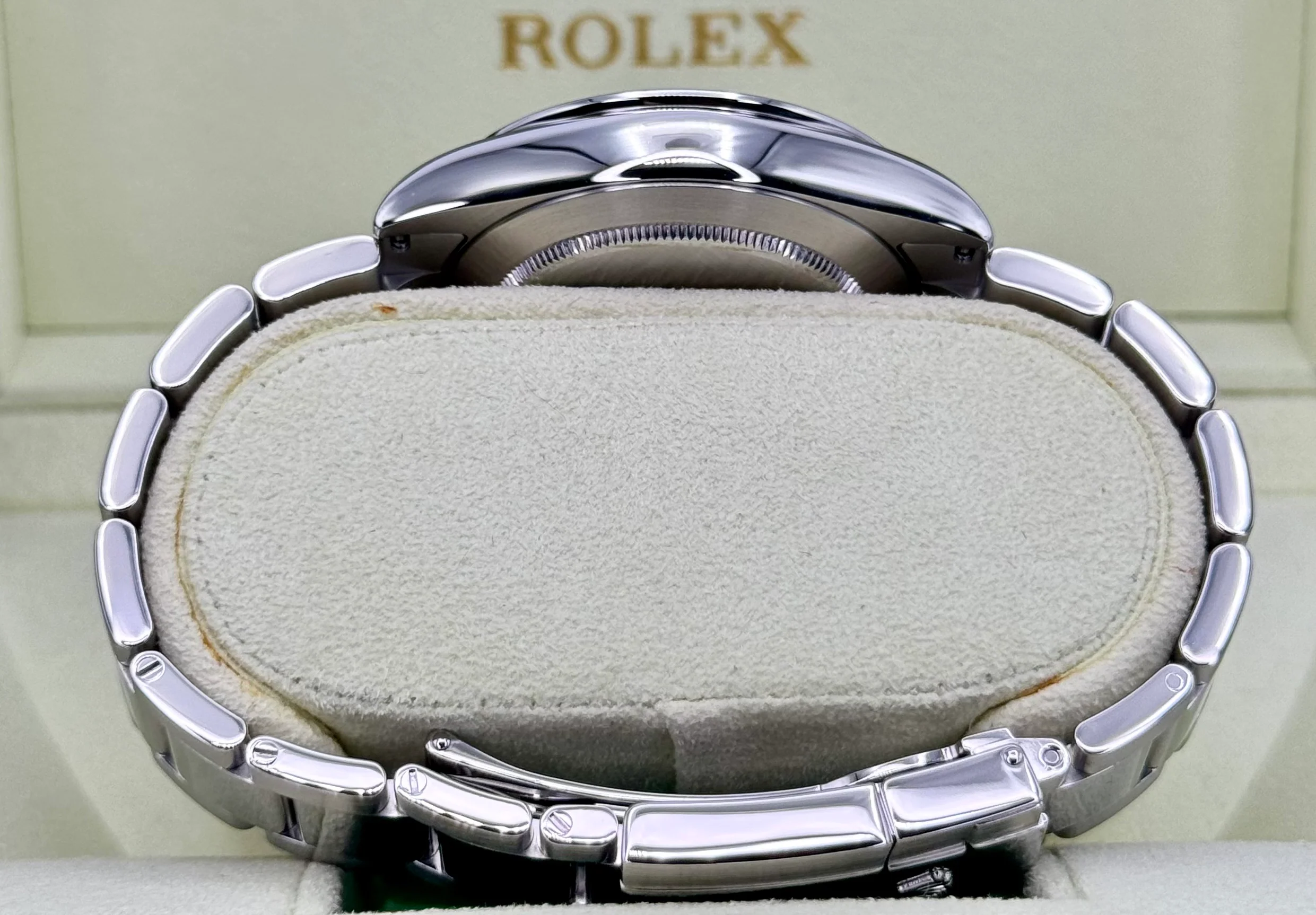 2005 Rolex Daytona 40mm 116520 Stainless Steel White Dial - Image 10