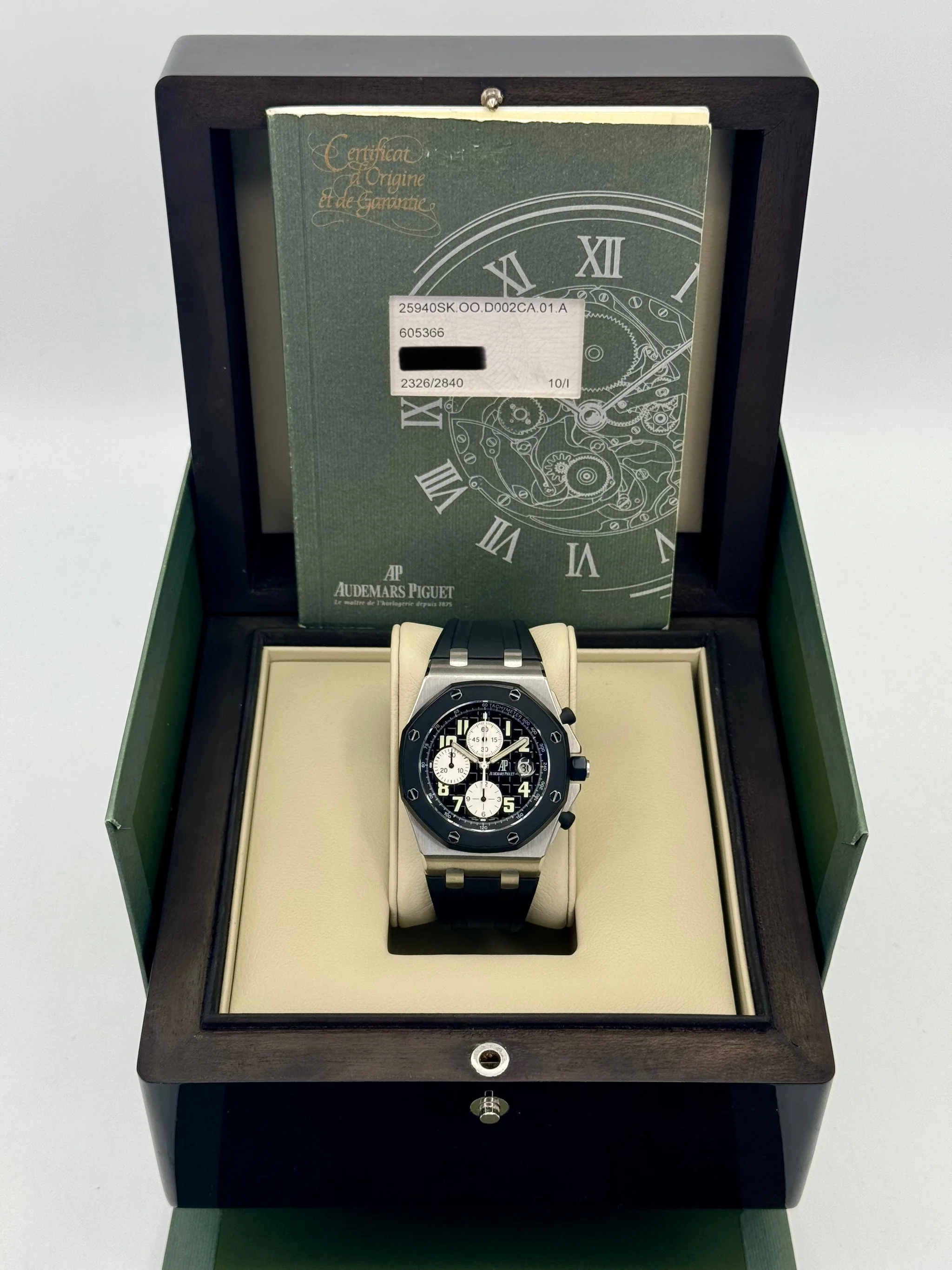 2006 Audemars Piguet  Royal Oak  42mm 25940SK Offshore Black Dial - Image 11