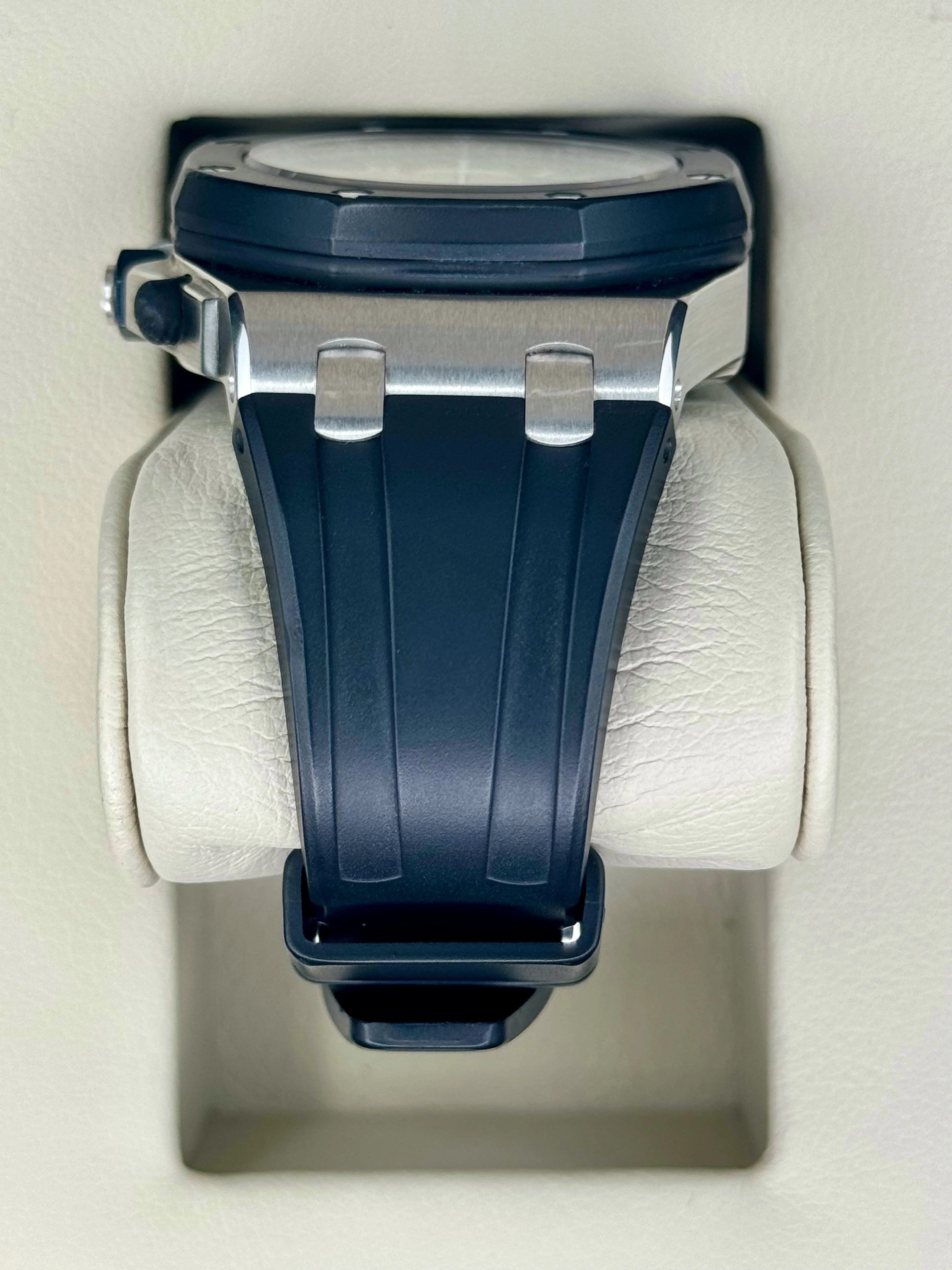 2006 Audemars Piguet  Royal Oak  42mm 25940SK Offshore Black Dial - Image 4