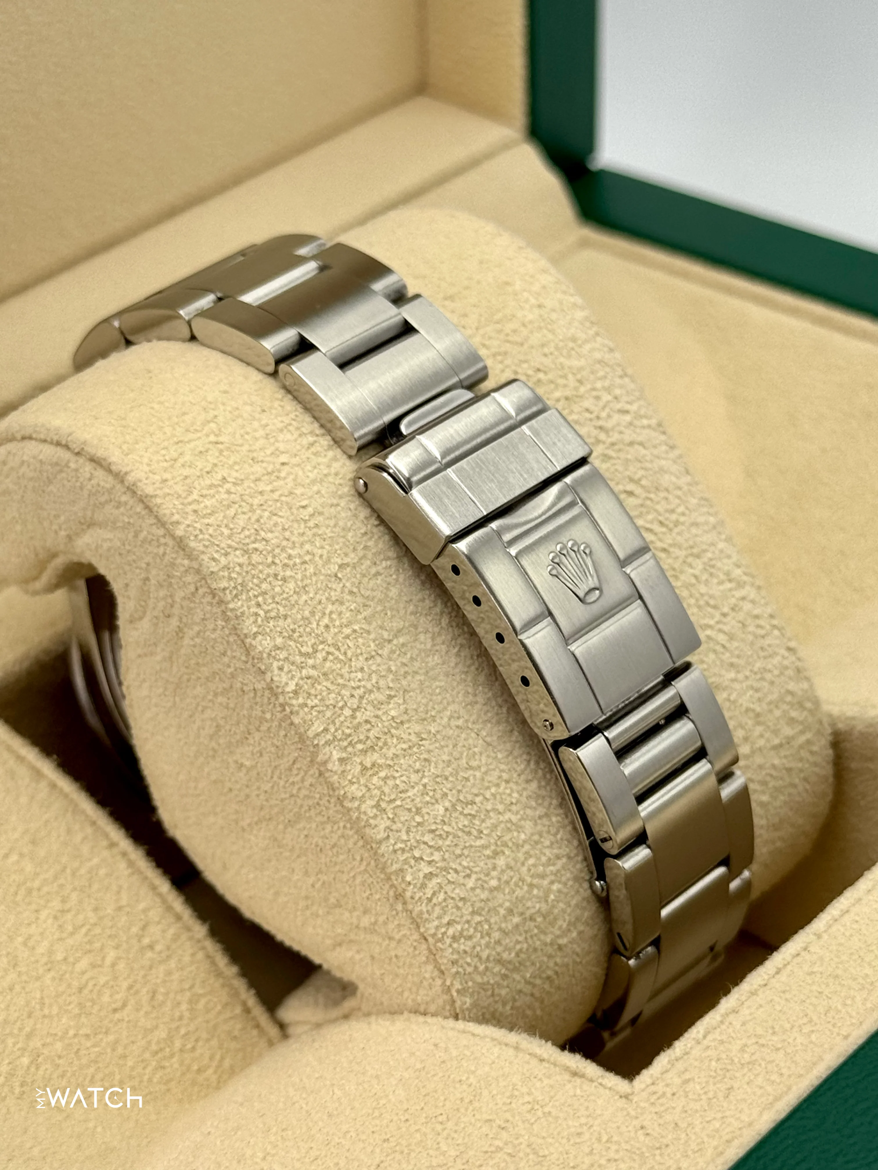2006 Rolex Explorer II 40mm 16570 Stainless Steel Polar White Dial - Image 2