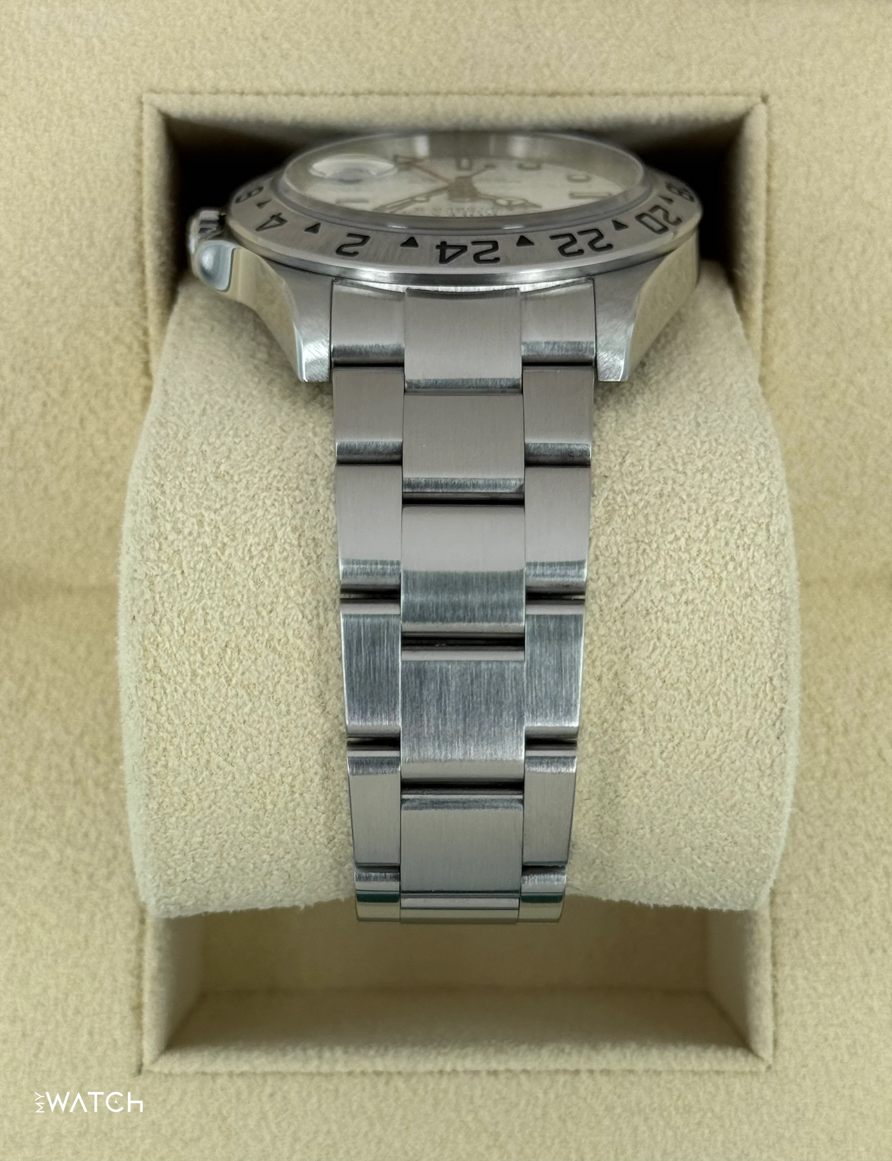 2006 Rolex Explorer II 40mm 16570 Stainless Steel Polar White Dial - Image 4