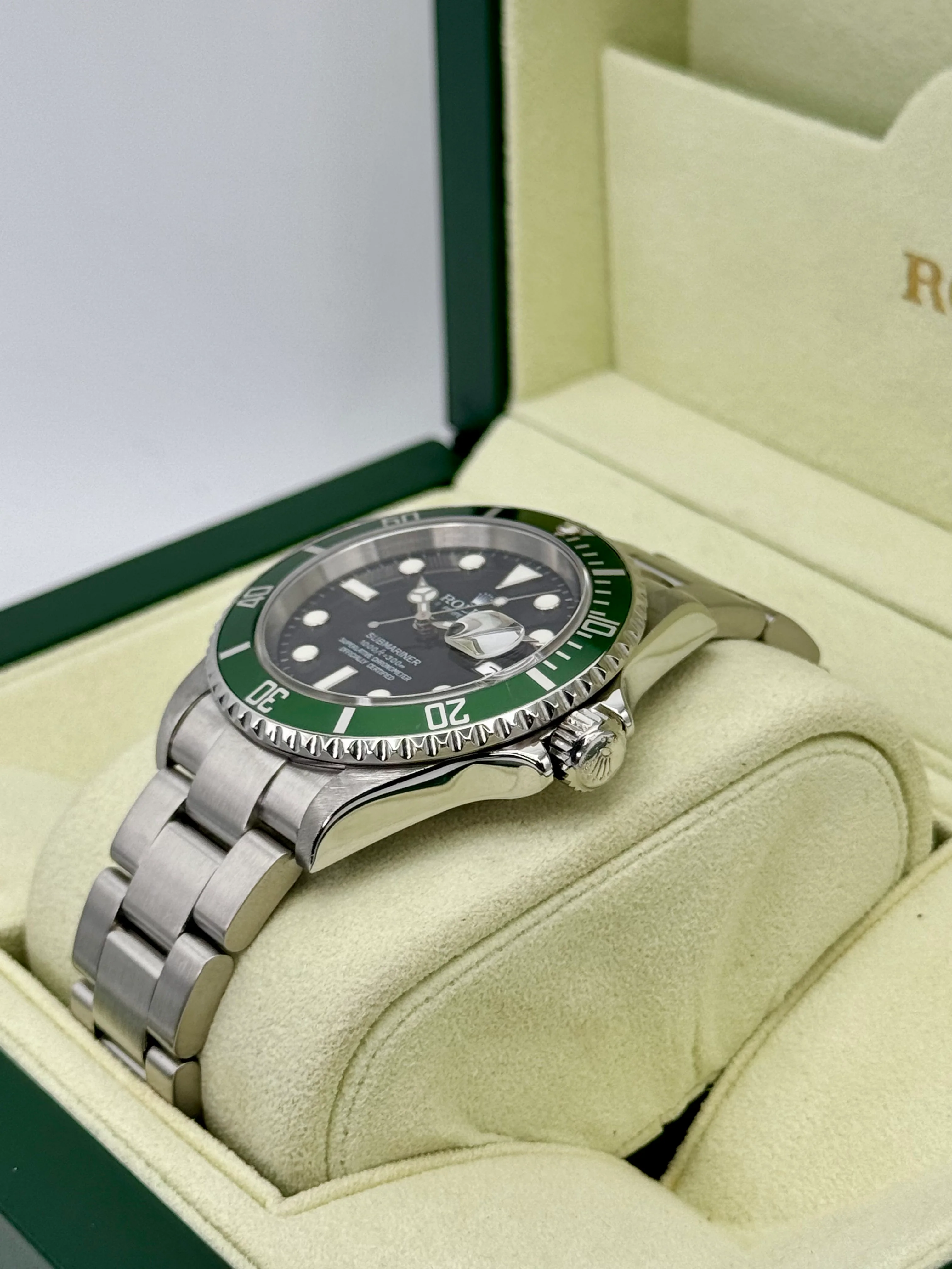 2007 Rolex Submariner "Kermit" 40mm 16610LV Stainless Steel Black Dial - Image 5