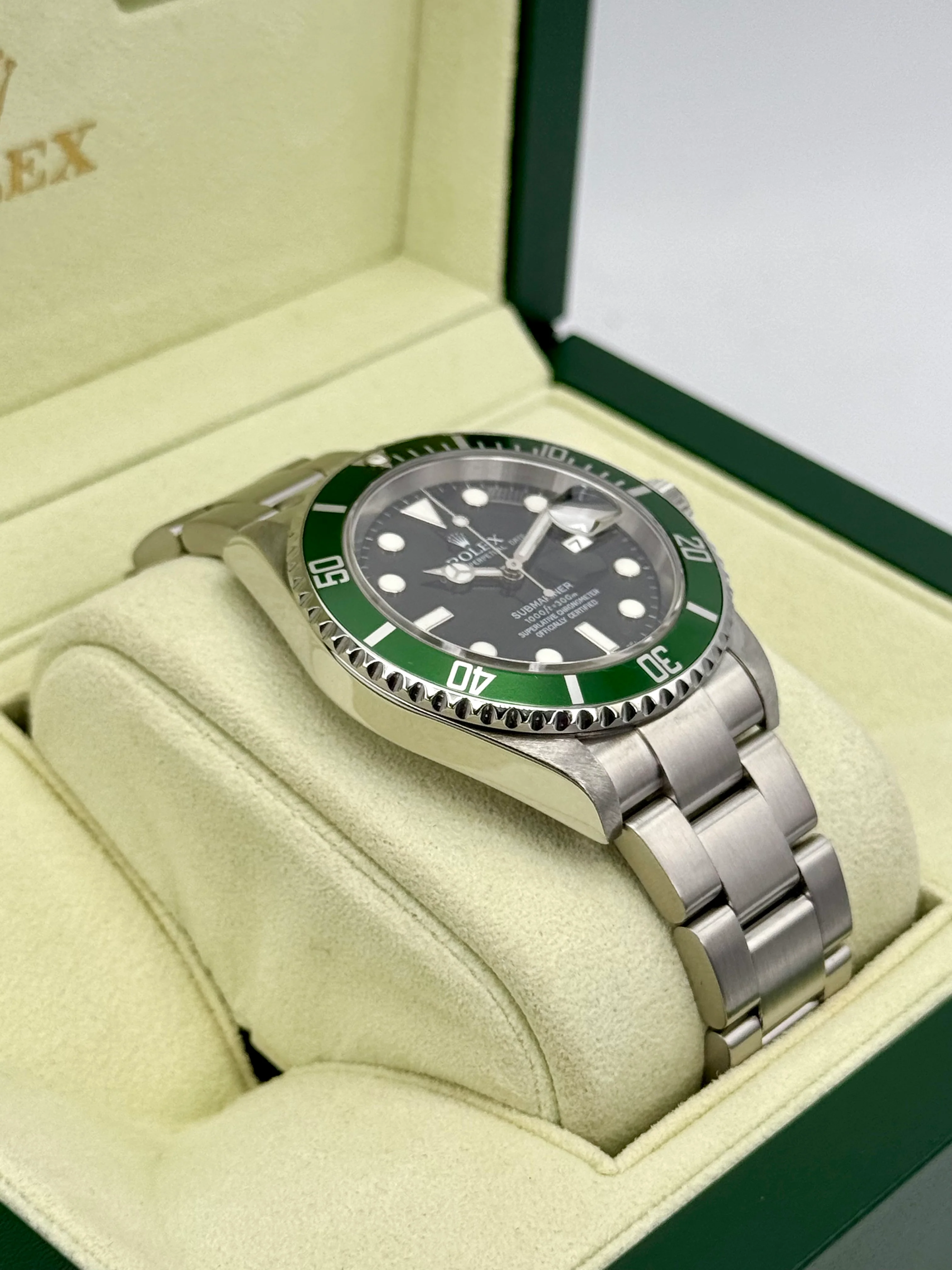 2007 Rolex Submariner "Kermit" 40mm 16610LV Stainless Steel Black Dial - Image 6