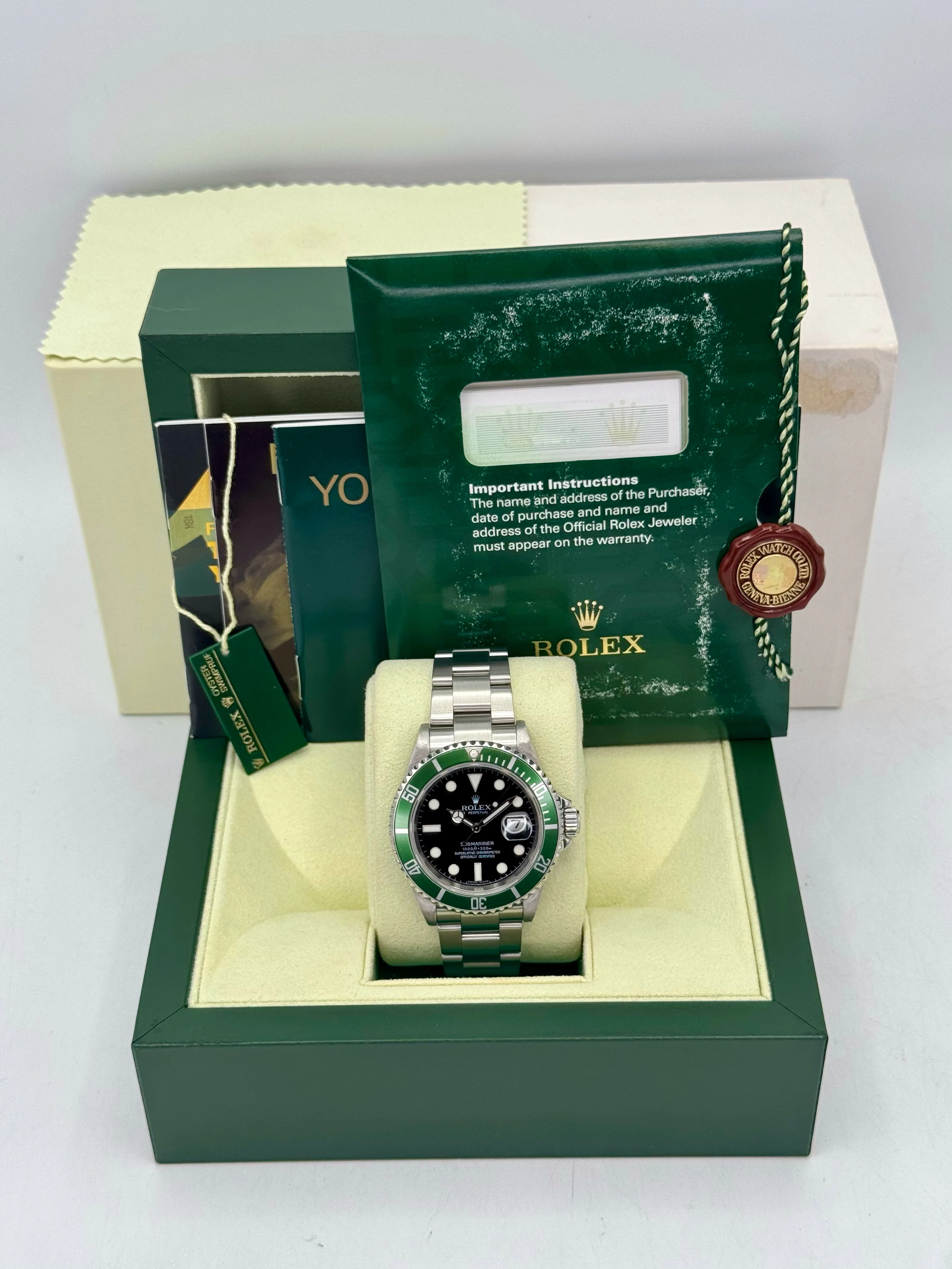 2007 Rolex Submariner "Kermit" 40mm 16610LV Stainless Steel Black Dial - Image 9