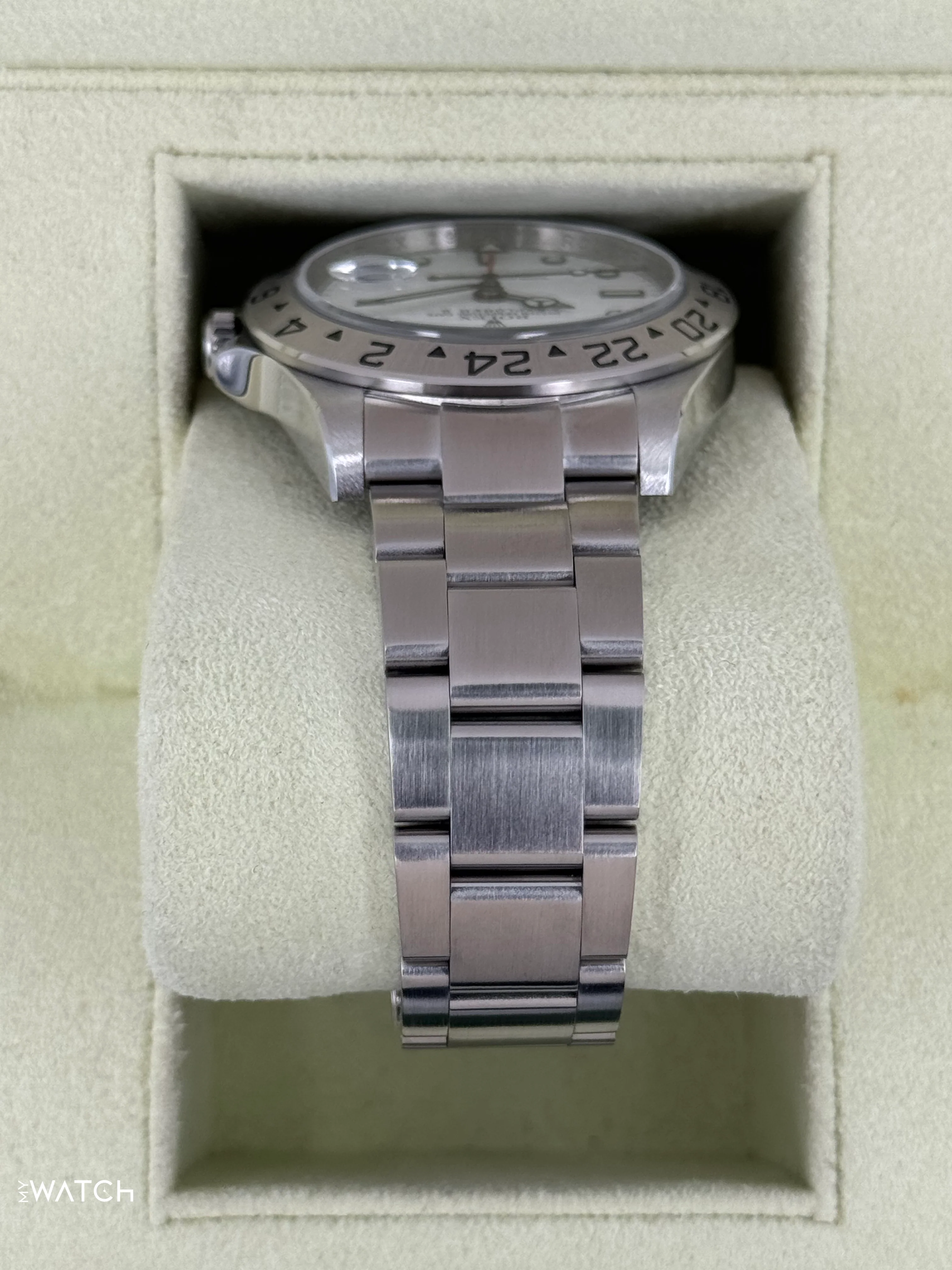 2008 Rolex Explorer II 40mm 16570 Stainless Steel Polar White Dial - Image 4
