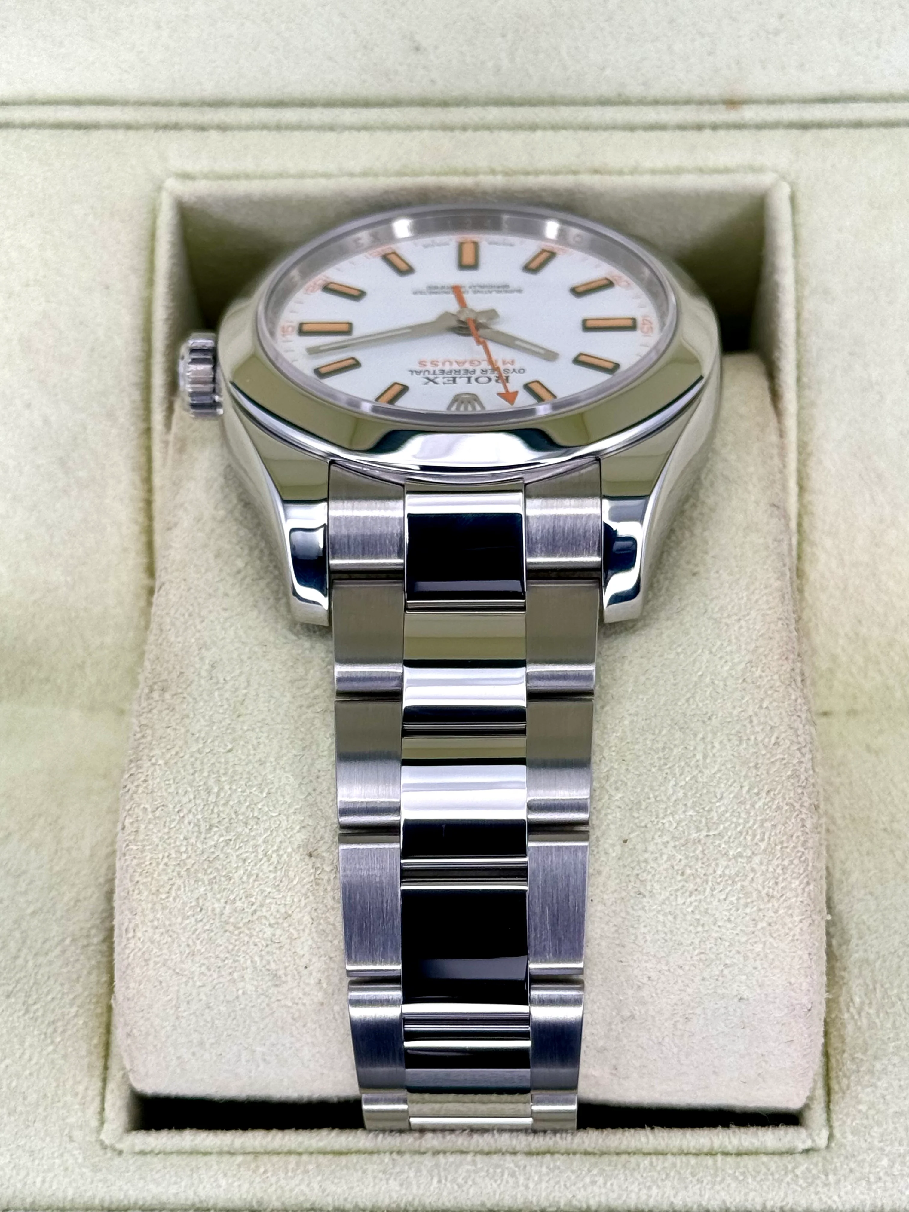2008 Rolex Milgauss 40mm 116400 Stainless Steel White Dial - Image 4