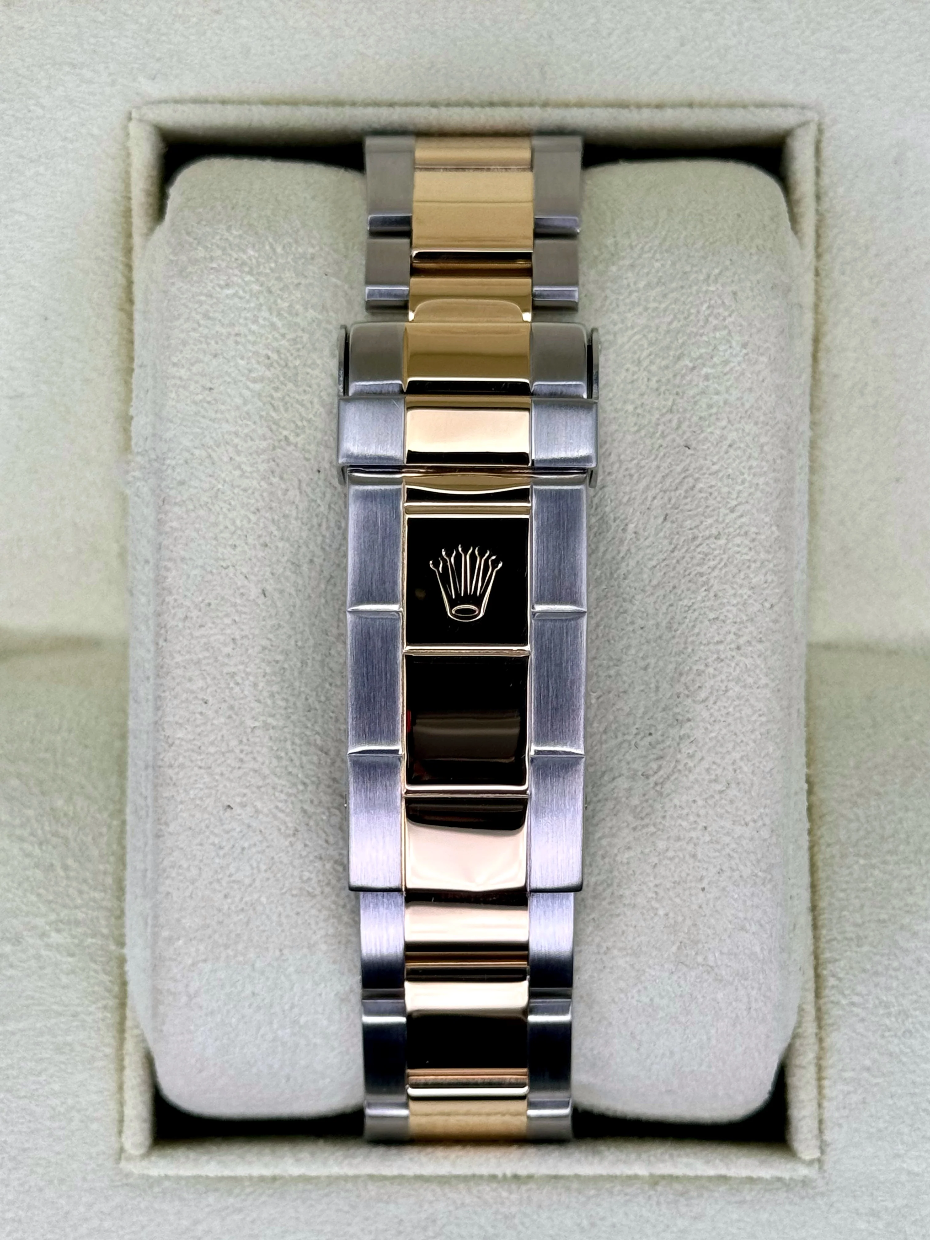 2008 Rolex Submariner 40mm 16613LN Two-Tone Black Dial - Image 2