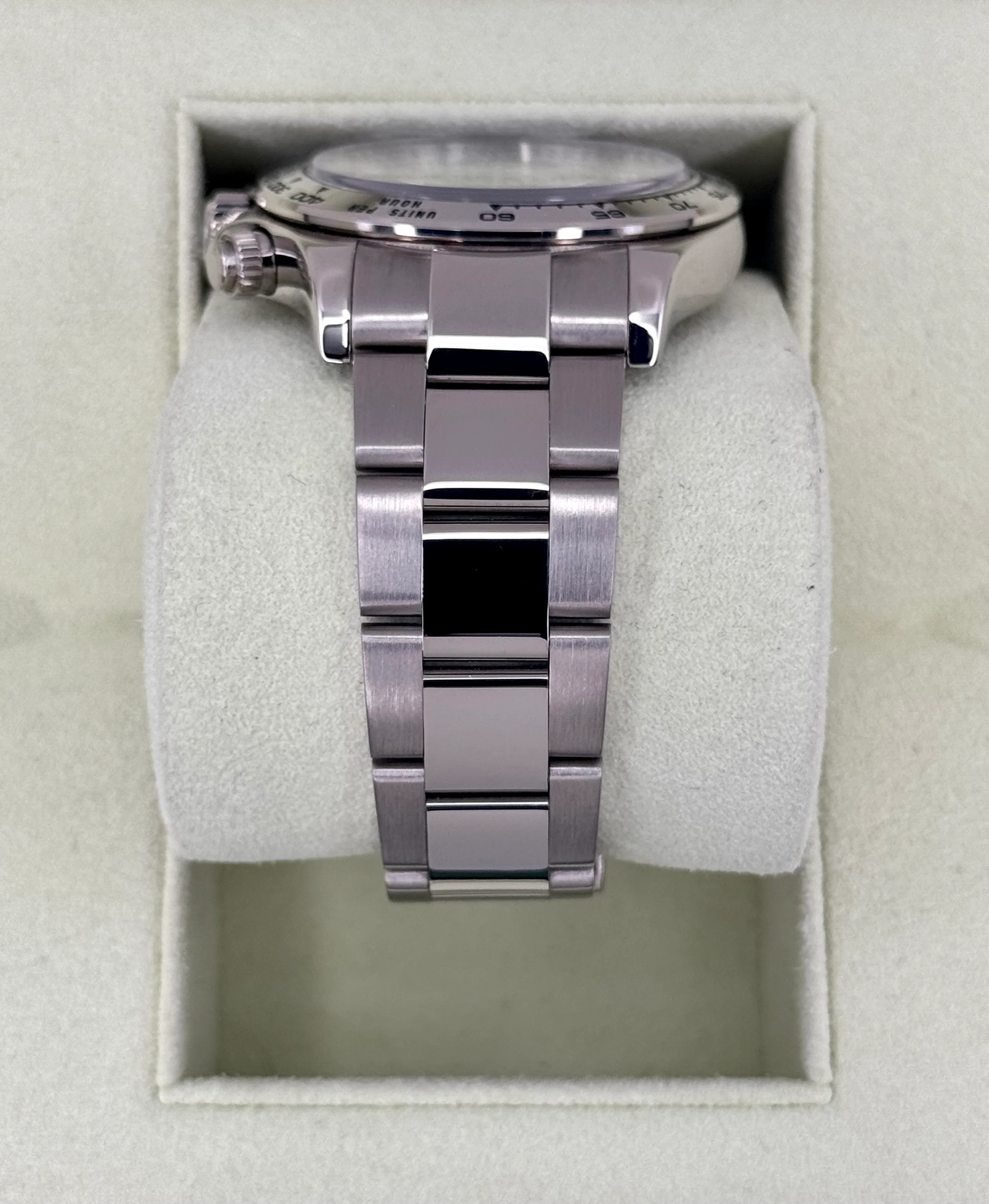 2009 Rolex Daytona 40mm 116509 White Gold Black Diamond Dial - Image 4