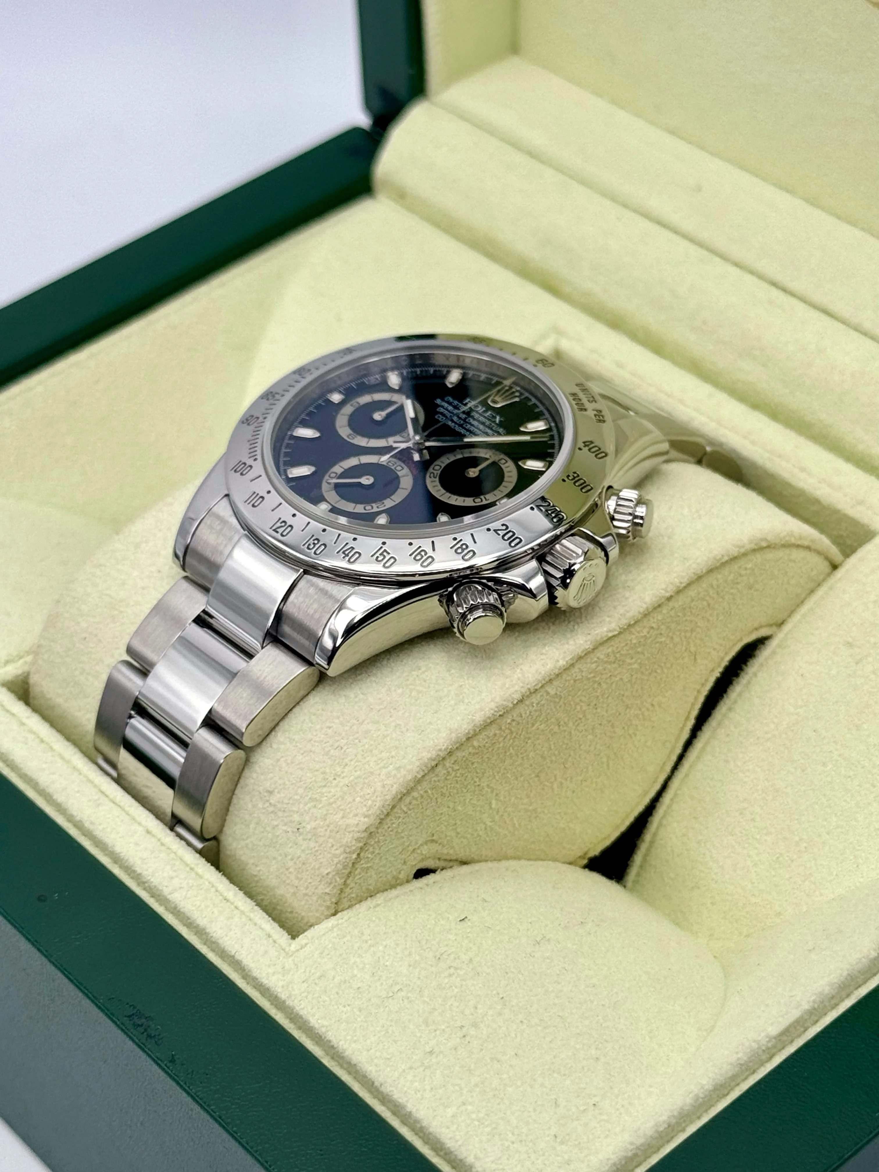 2009 Rolex Daytona 40mm 116520 Stainless Steel Black Dial - Image 5