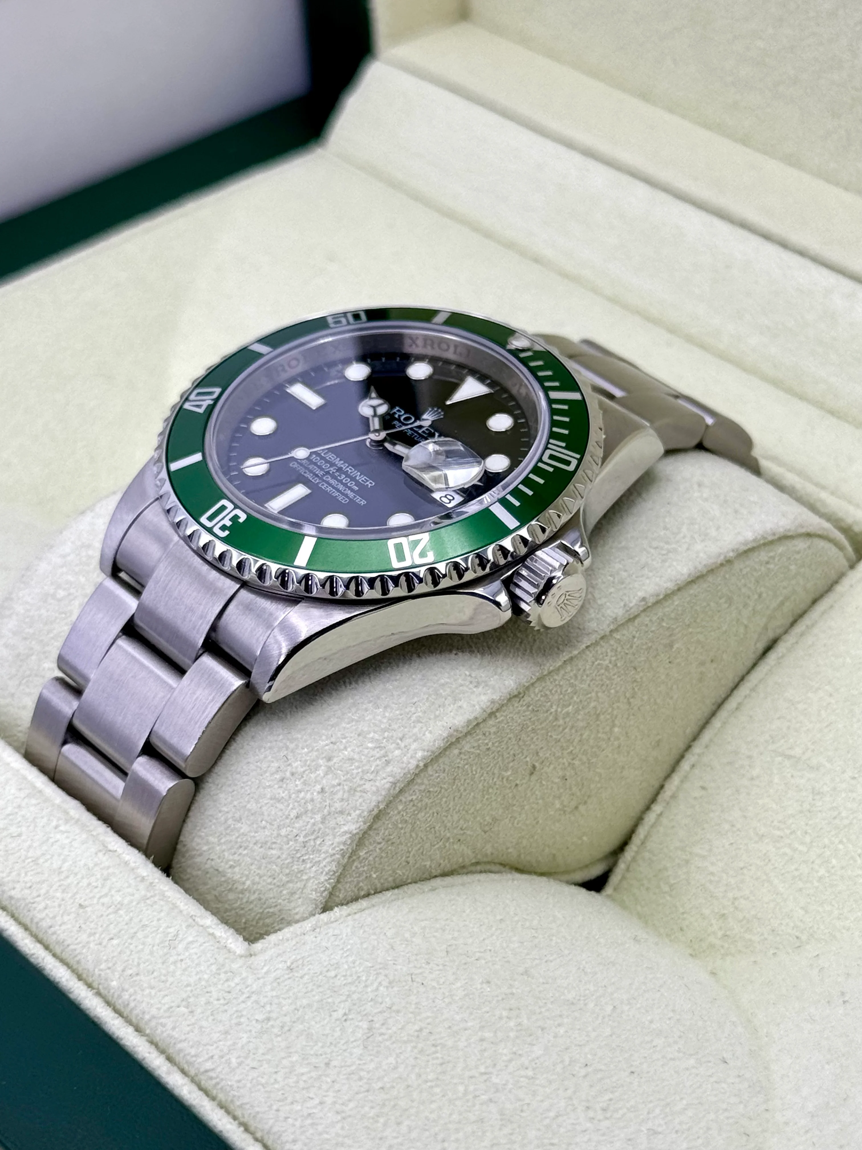 2009 Rolex Submariner "Kermit" 40mm 16610LV Stainless Steel Black Dial - Image 5