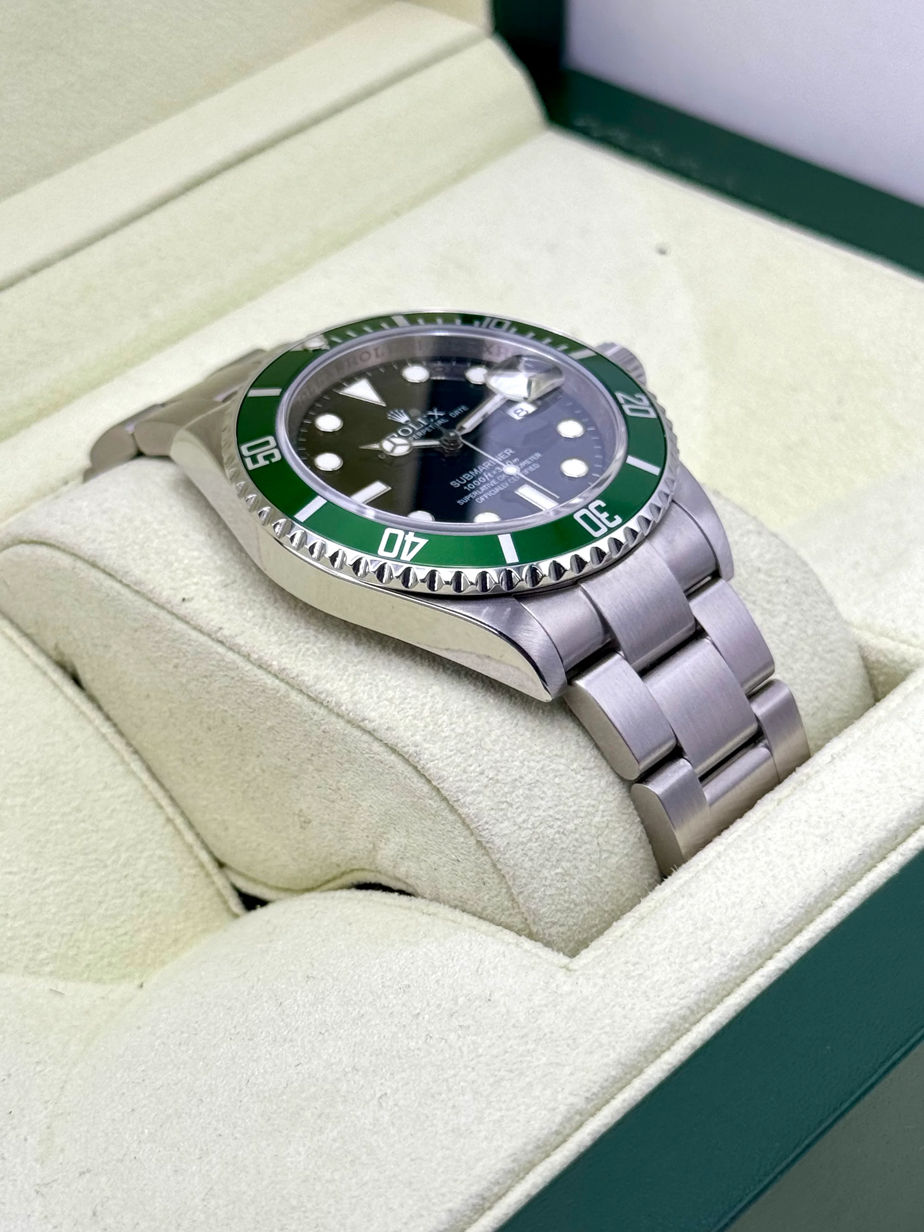 2009 Rolex Submariner "Kermit" 40mm 16610LV Stainless Steel Black Dial - Image 6