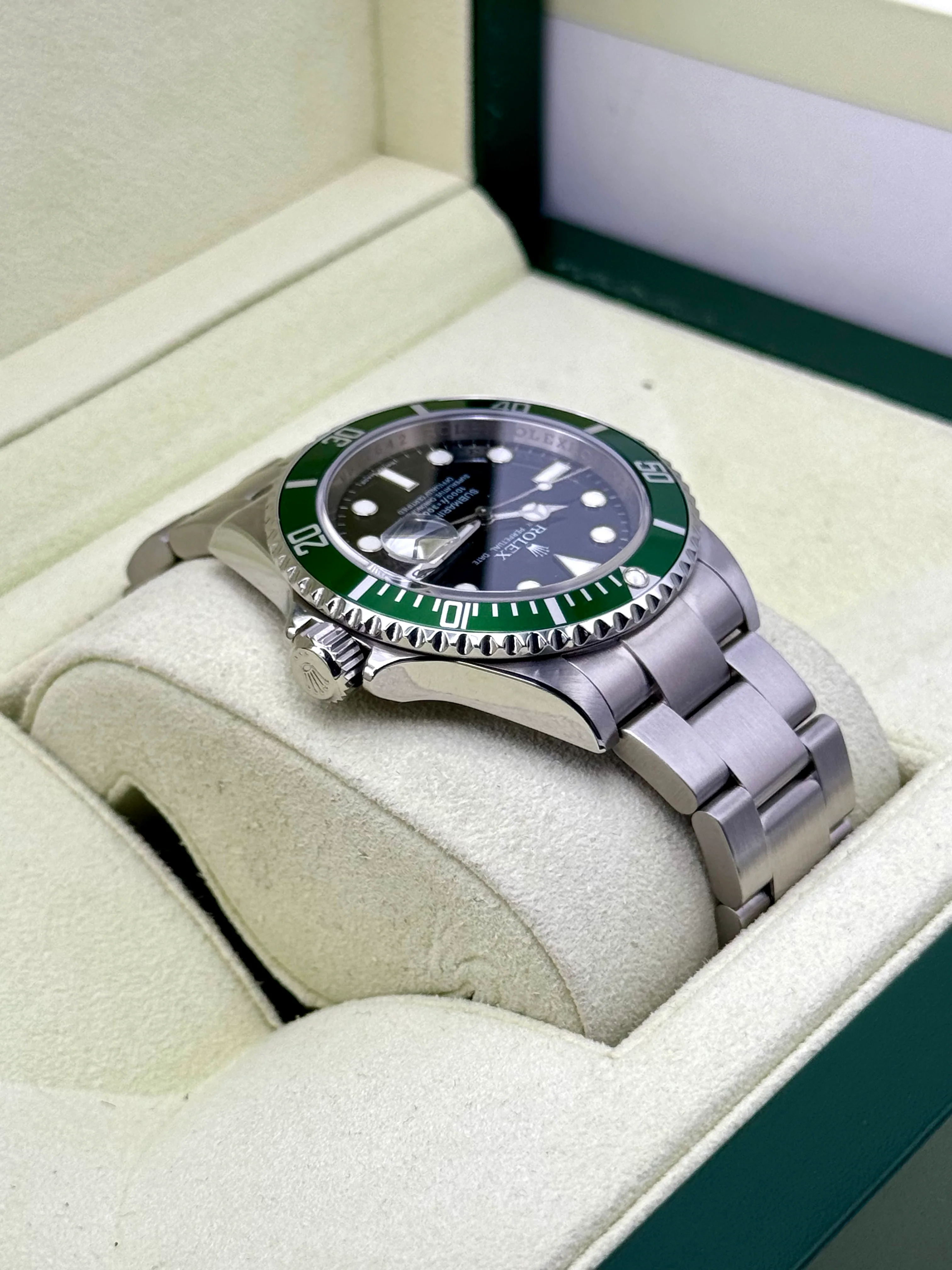 2009 Rolex Submariner "Kermit" 40mm 16610LV Stainless Steel Black Dial - Image 8