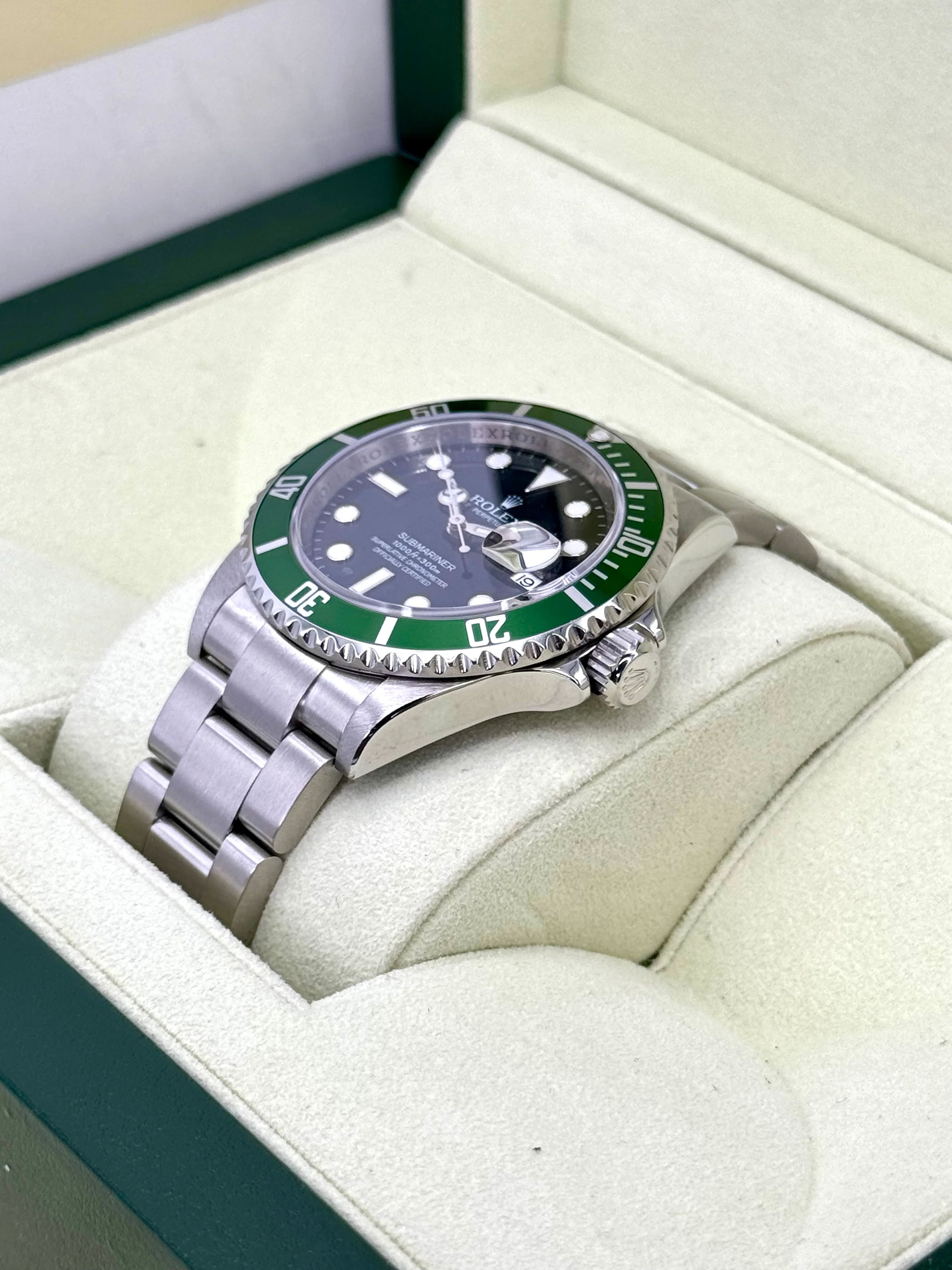2009 Rolex Submariner "Kermit" 40mm 16610LV Stainless Steel Black Dial - Image 5
