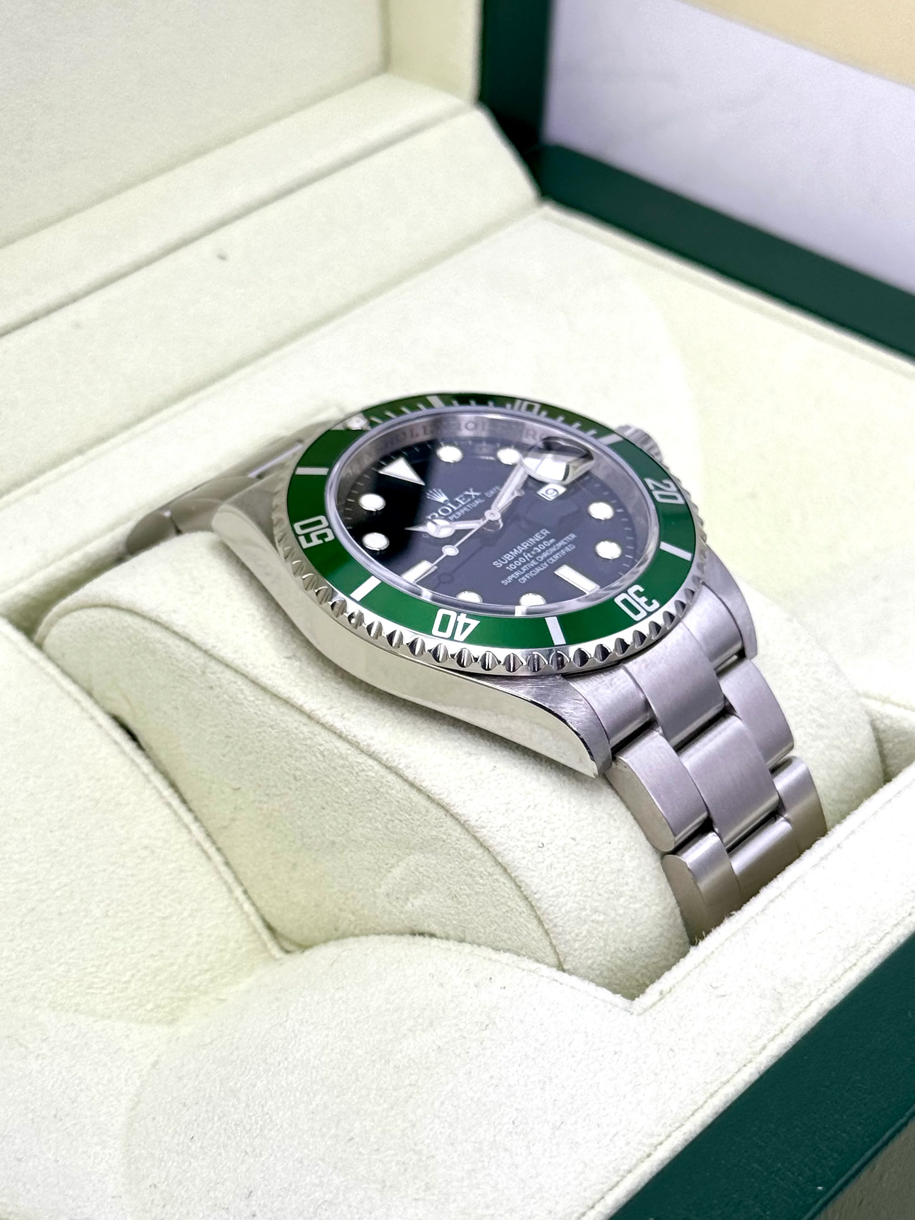 2009 Rolex Submariner "Kermit" 40mm 16610LV Stainless Steel Black Dial - Image 6